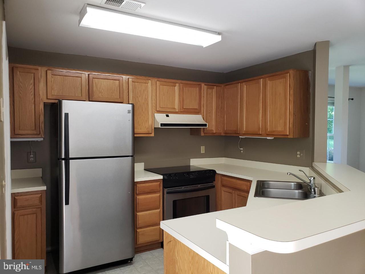 CEDARS OF WARRENTON - Residential Lease