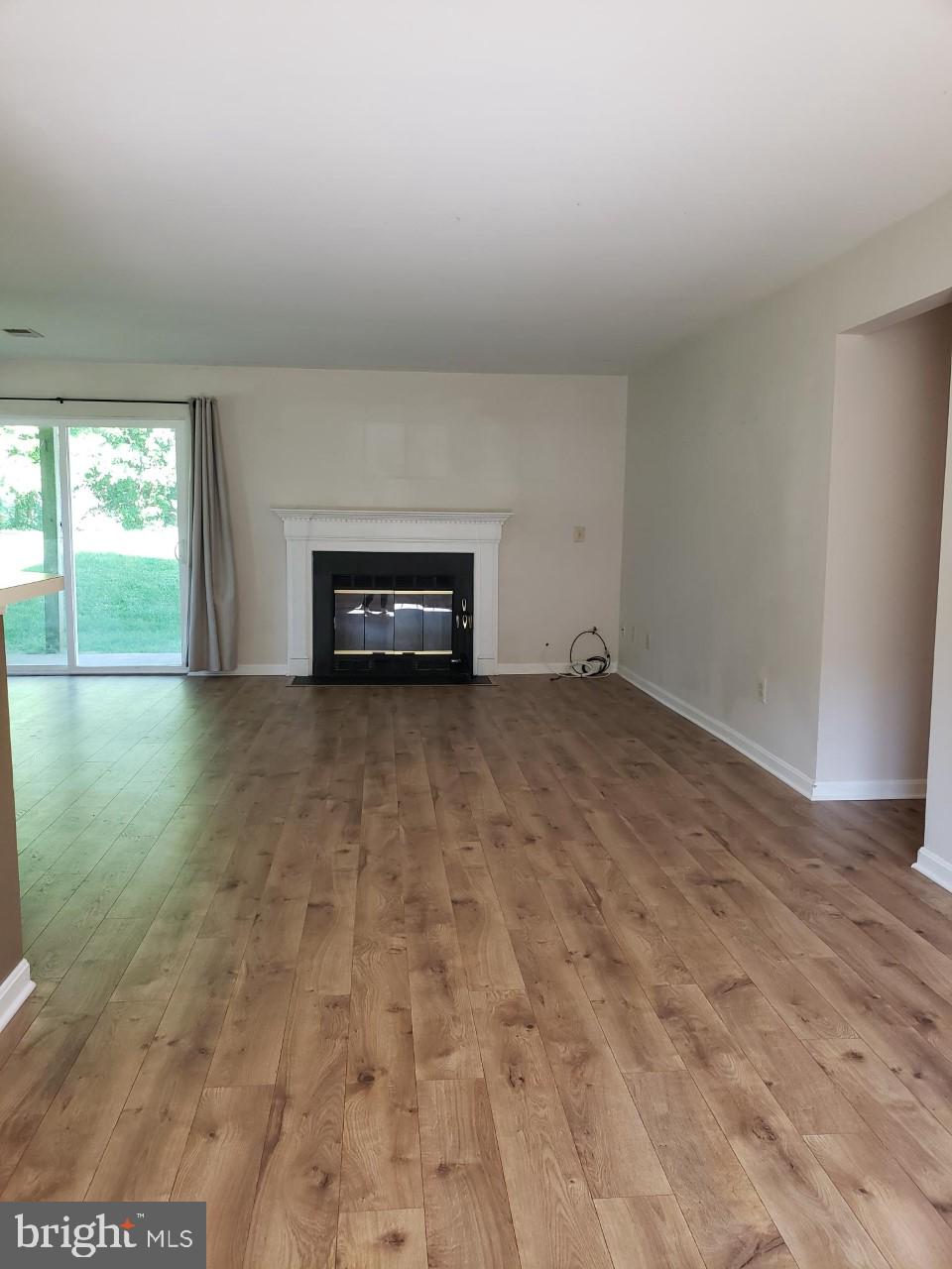 CEDARS OF WARRENTON - Residential Lease