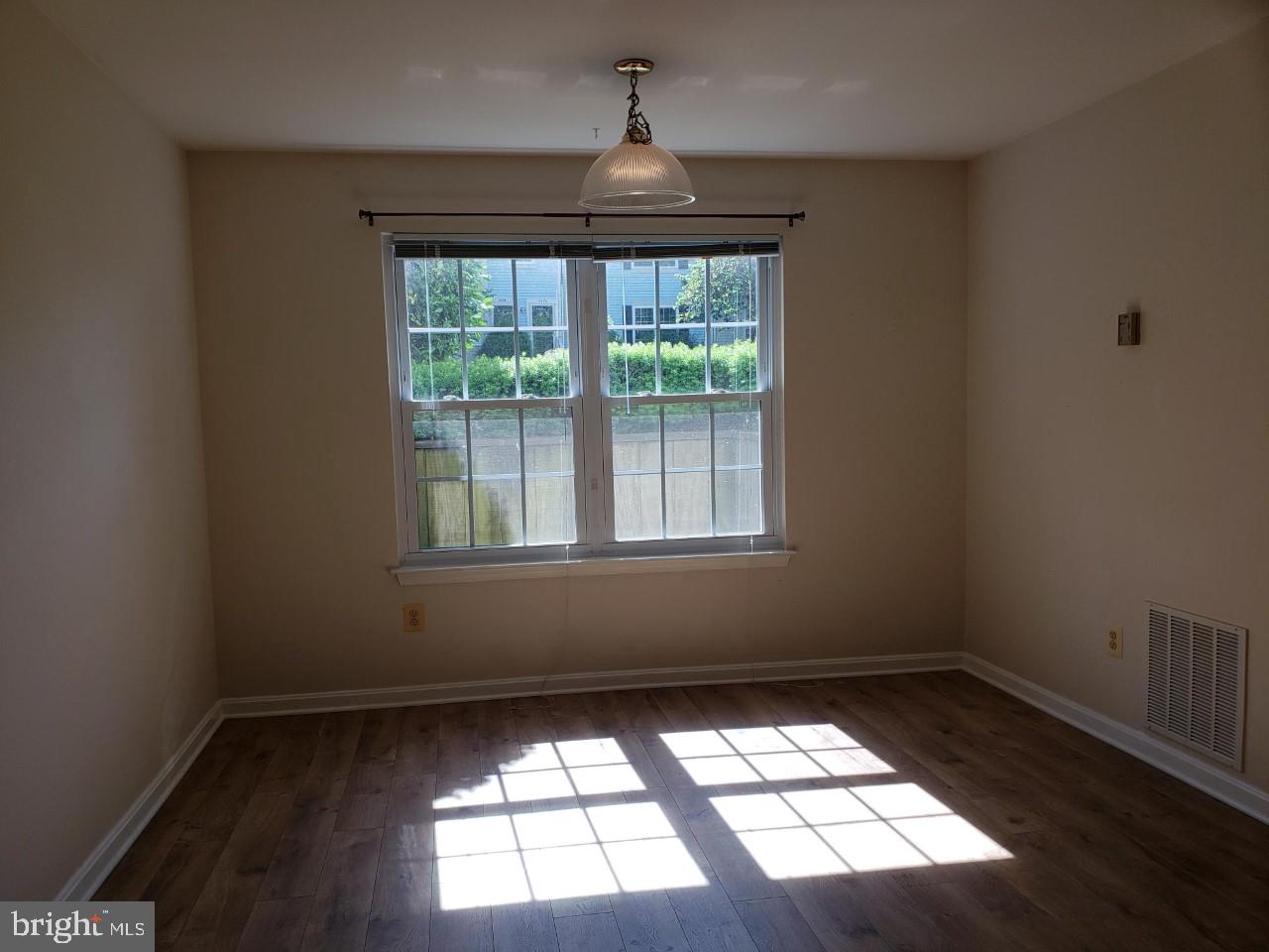 CEDARS OF WARRENTON - Residential Lease