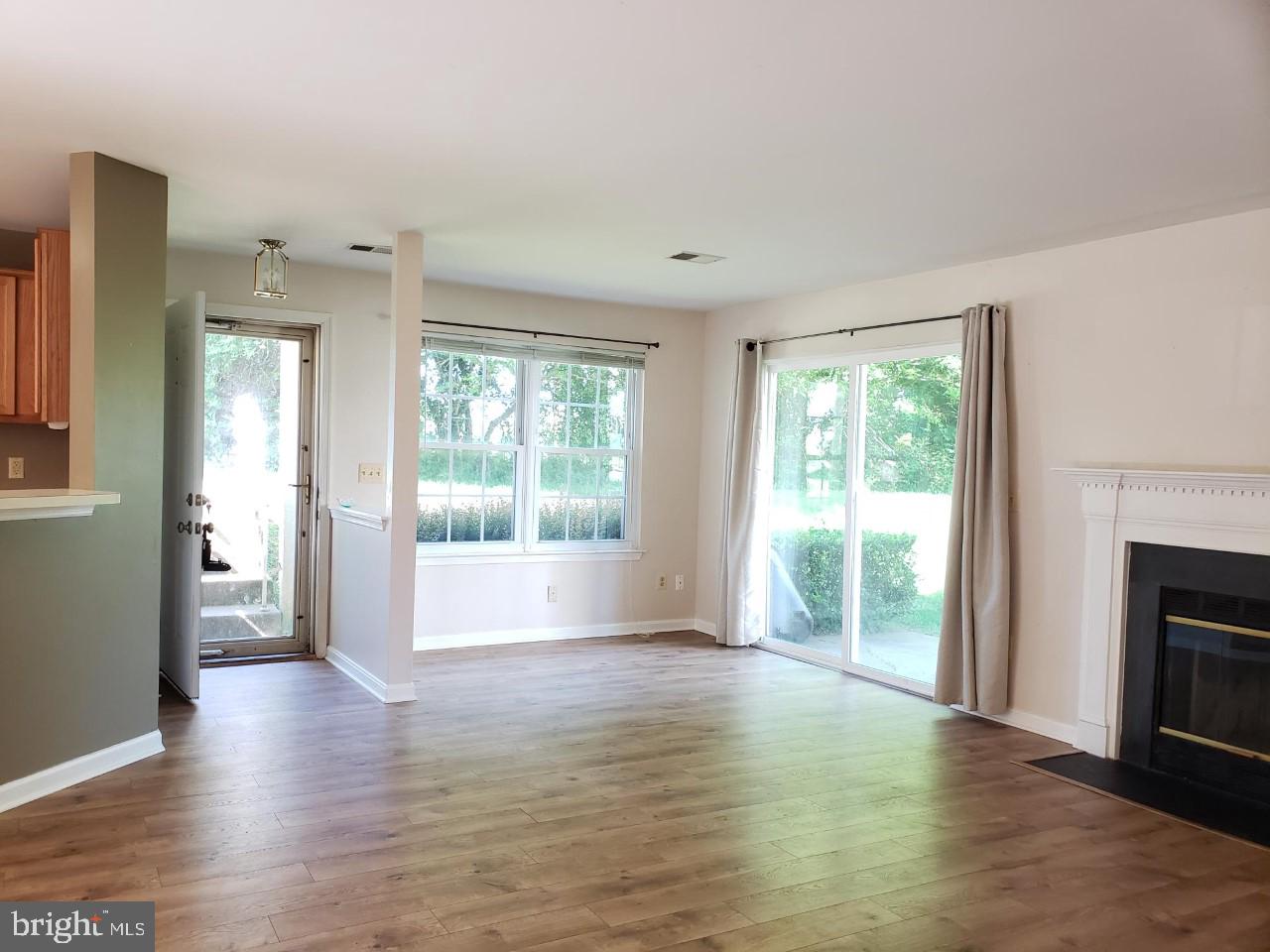 CEDARS OF WARRENTON - Residential Lease