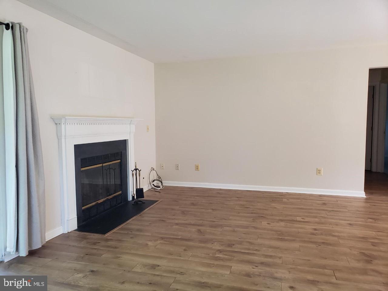 CEDARS OF WARRENTON - Residential Lease