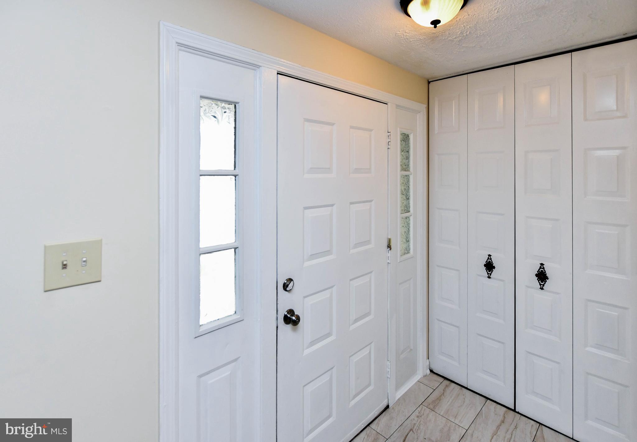 MILL CREEK SOUTH - Residential Lease