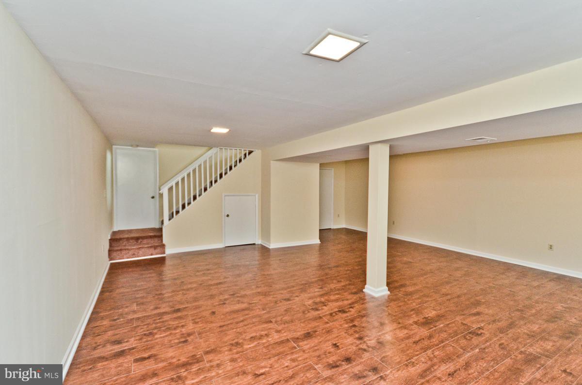 MILL CREEK SOUTH - Residential Lease