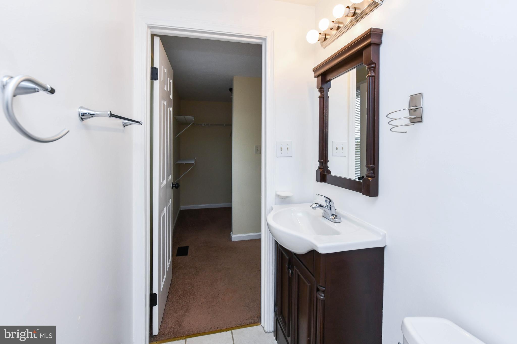 MILL CREEK SOUTH - Residential Lease