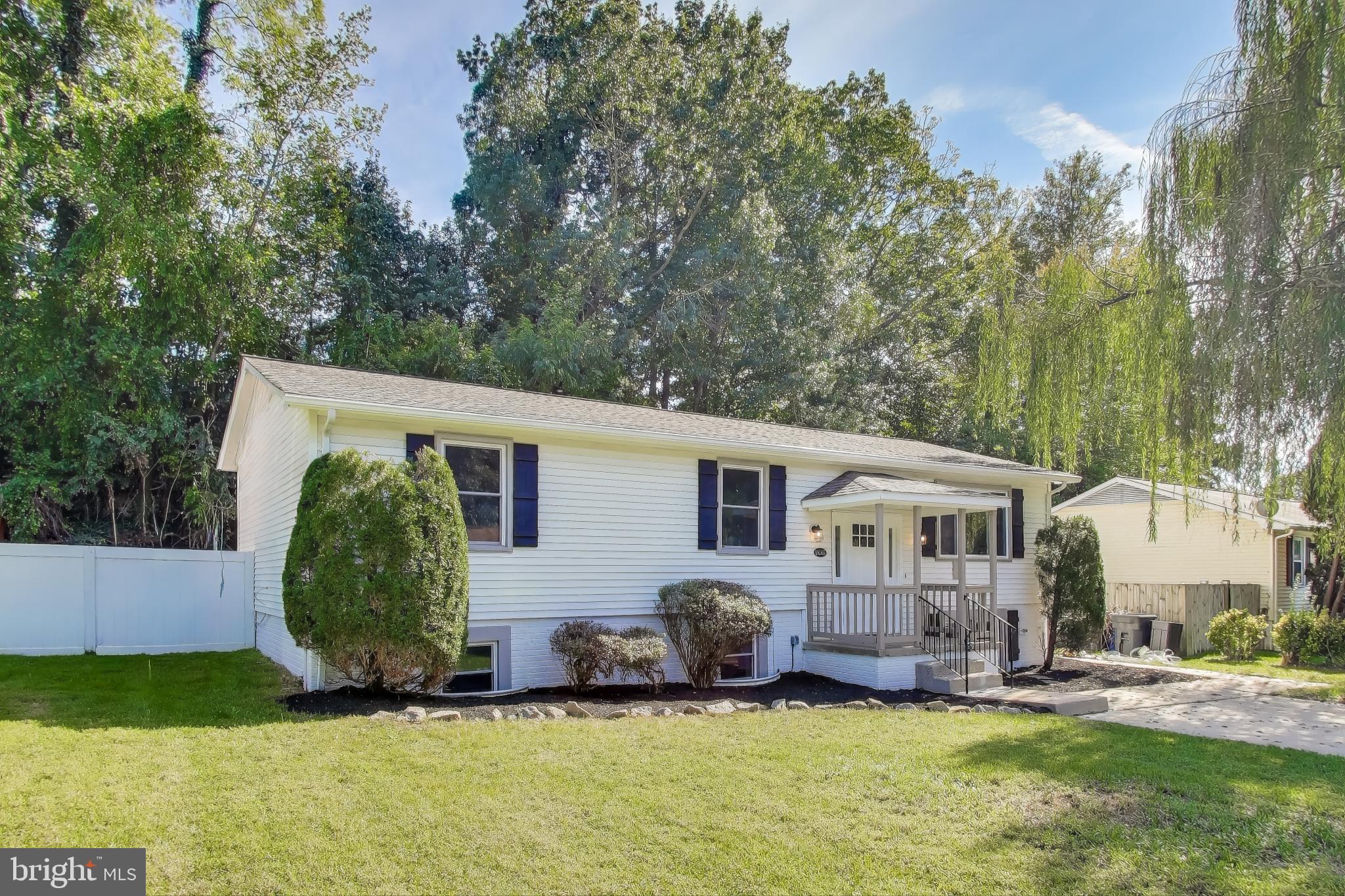 18905 RED OAK LANE