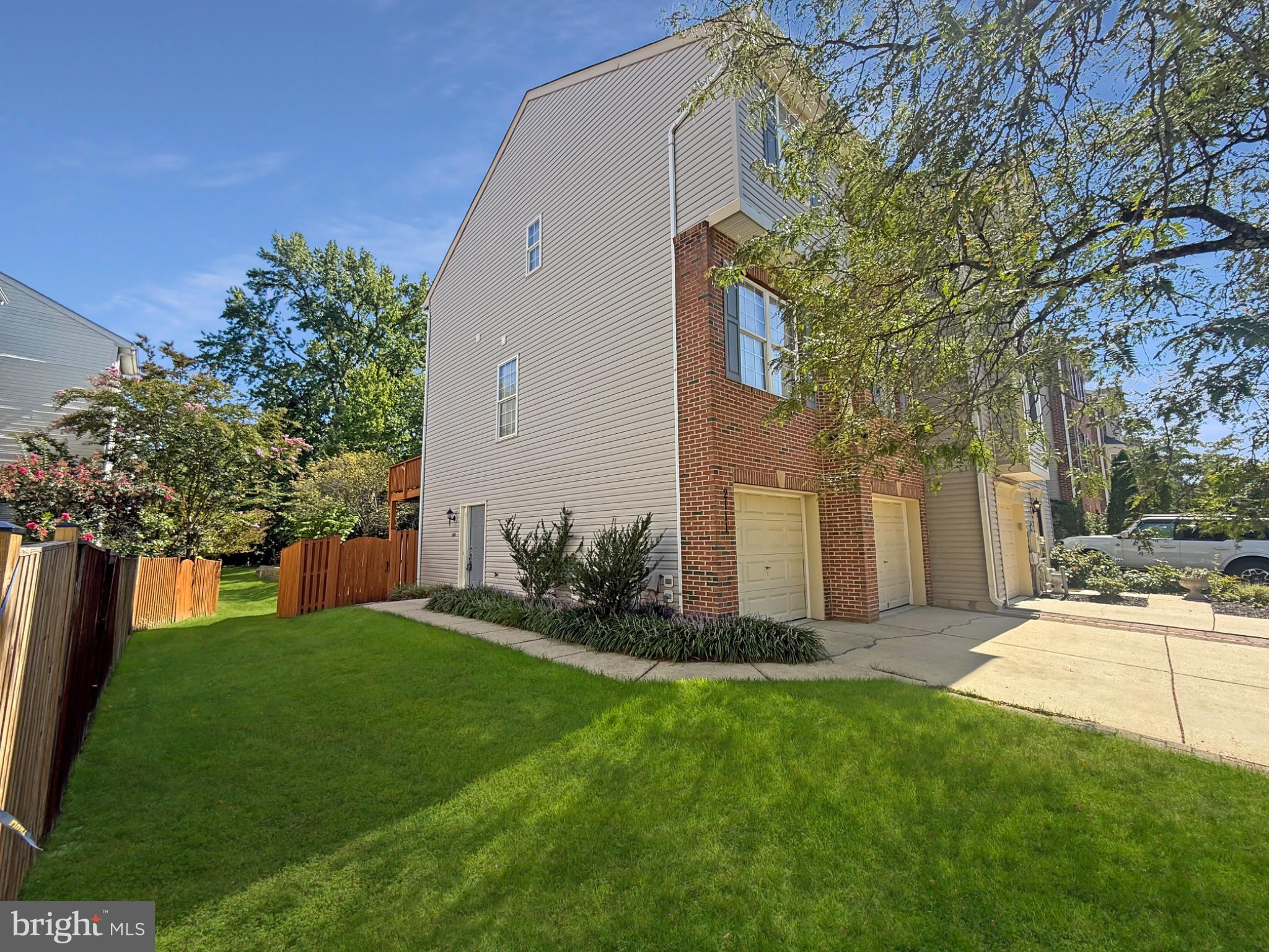 2111 MILLHAVEN DRIVE 25 111