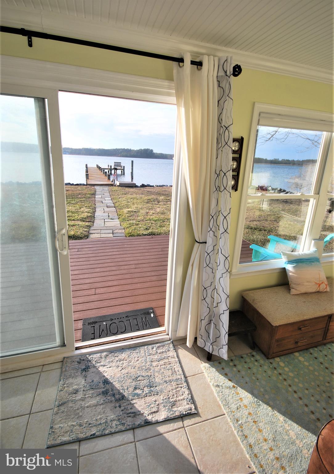 TAYLOR'S ISLAND - Residential