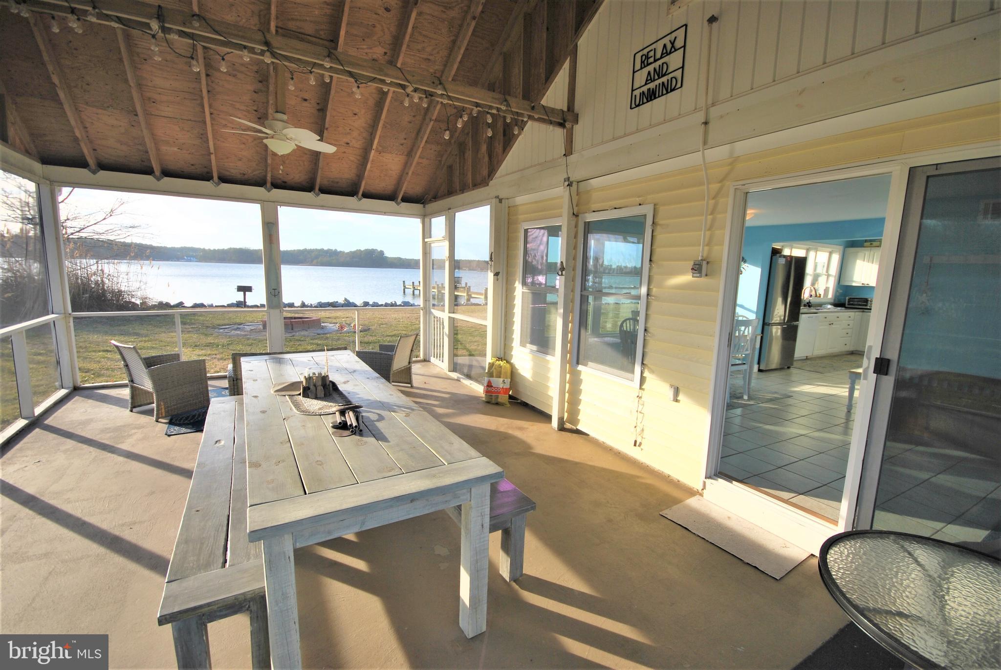 TAYLOR'S ISLAND - Residential