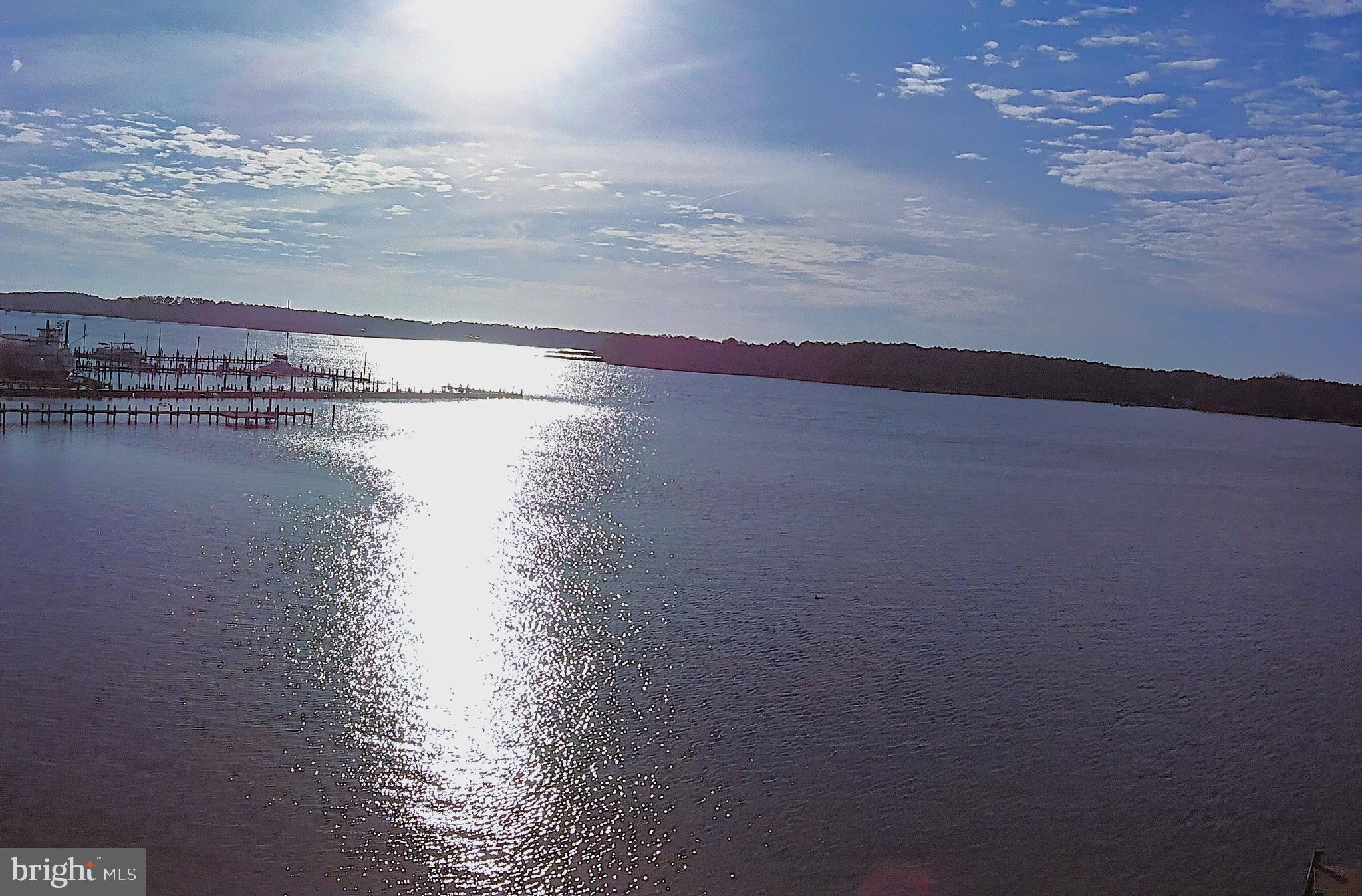 TAYLOR'S ISLAND - Residential