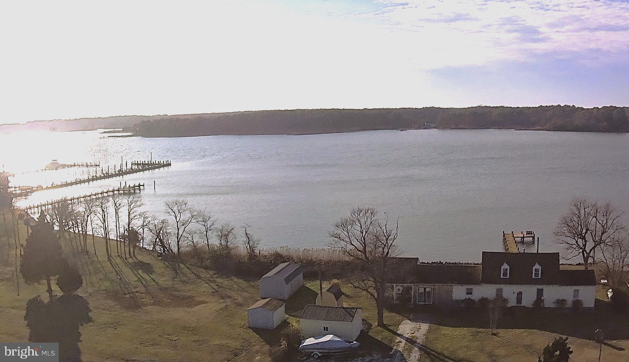 TAYLOR'S ISLAND - Residential