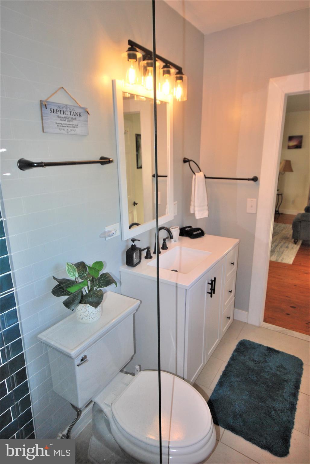 TAYLOR'S ISLAND - Residential