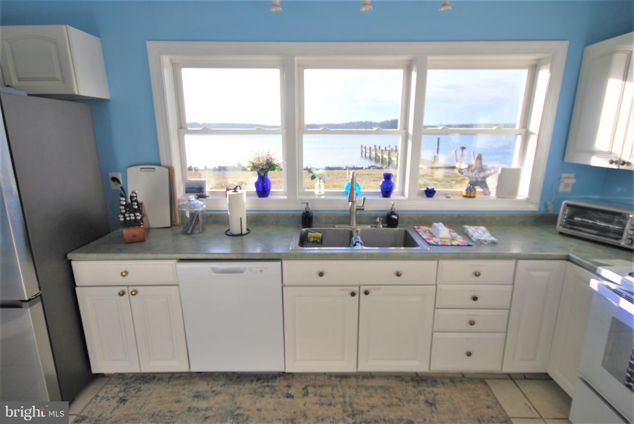 TAYLOR'S ISLAND - Residential