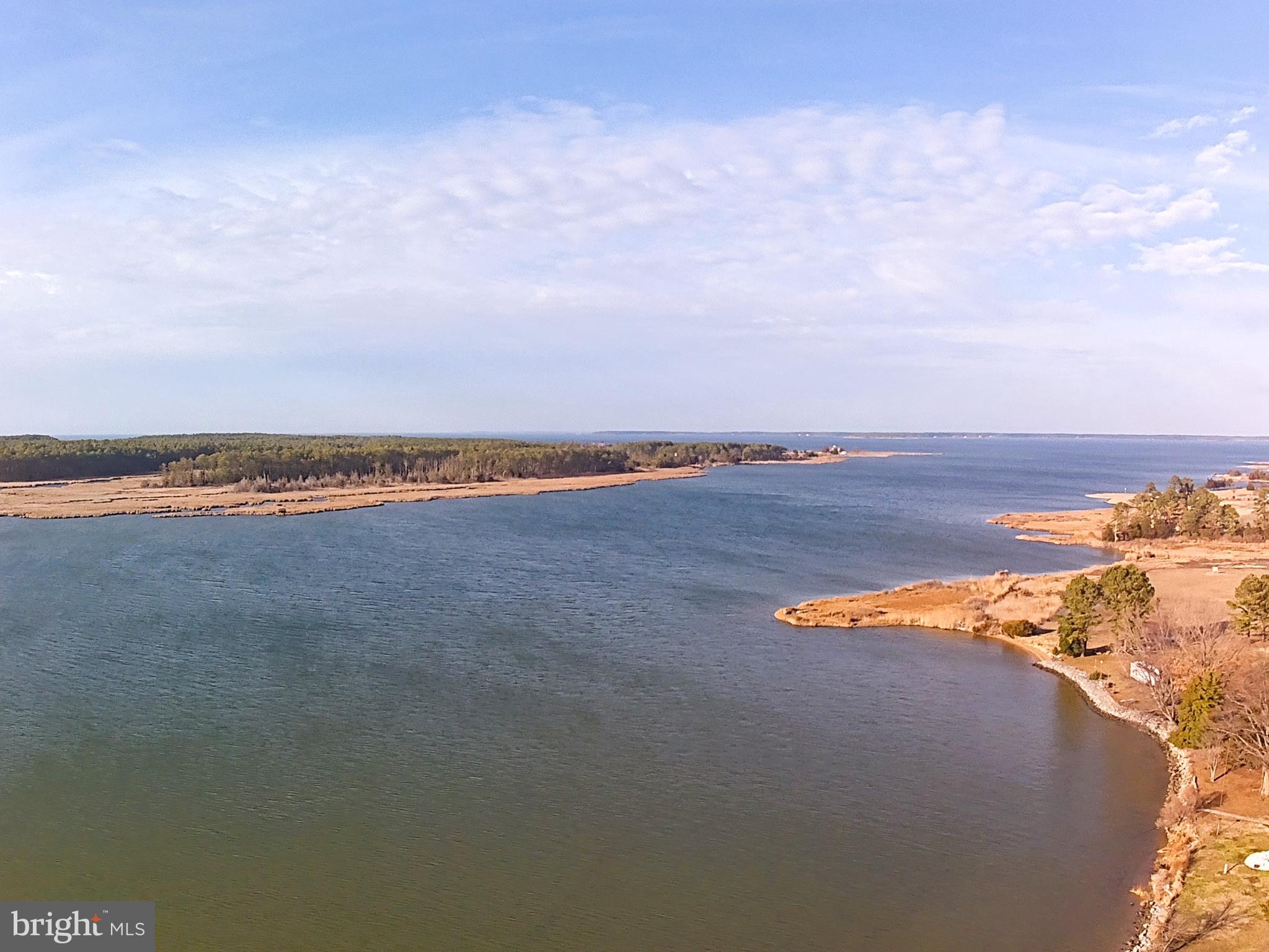 TAYLOR'S ISLAND - Residential