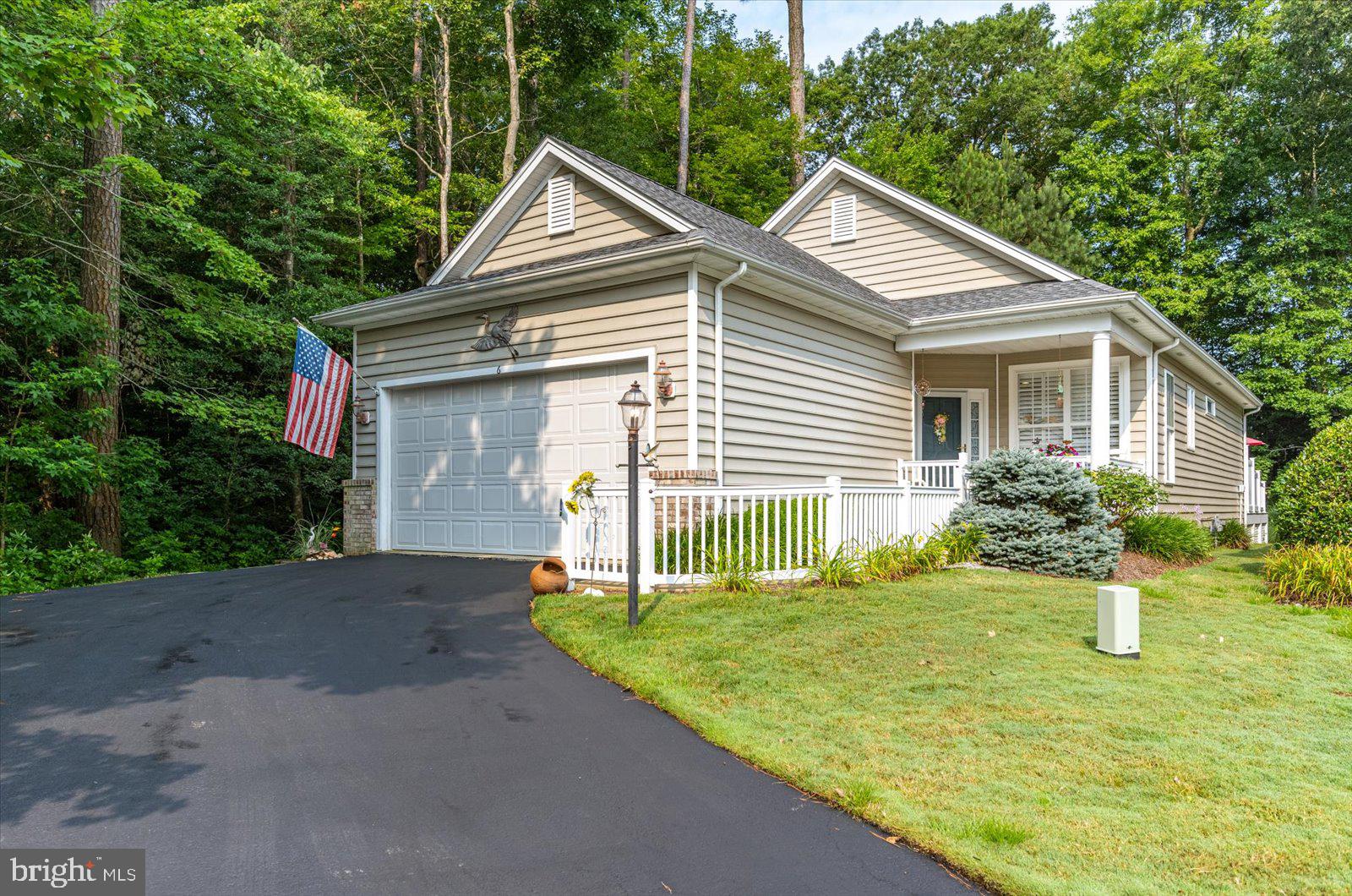 OCEAN PINES - THE PARKE - Residential