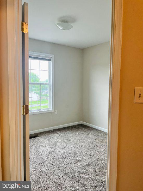 MARSHALL SQUARE - Residential