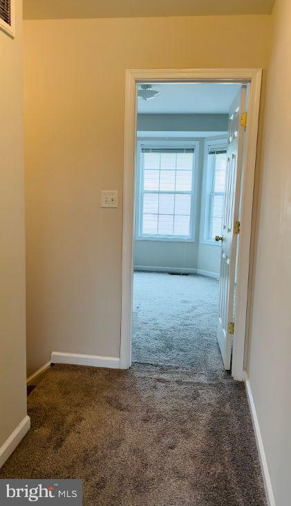 MARSHALL SQUARE - Residential