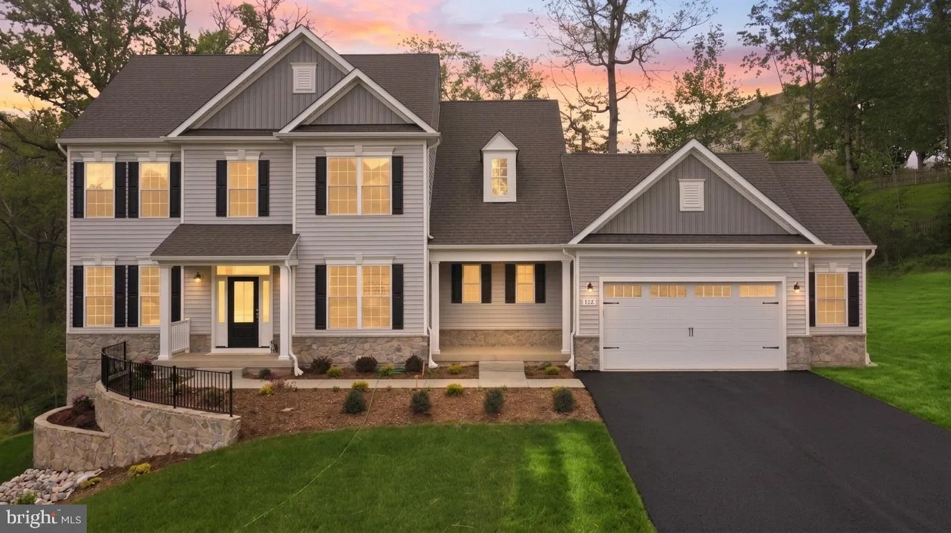 112 Whirlaway Court
