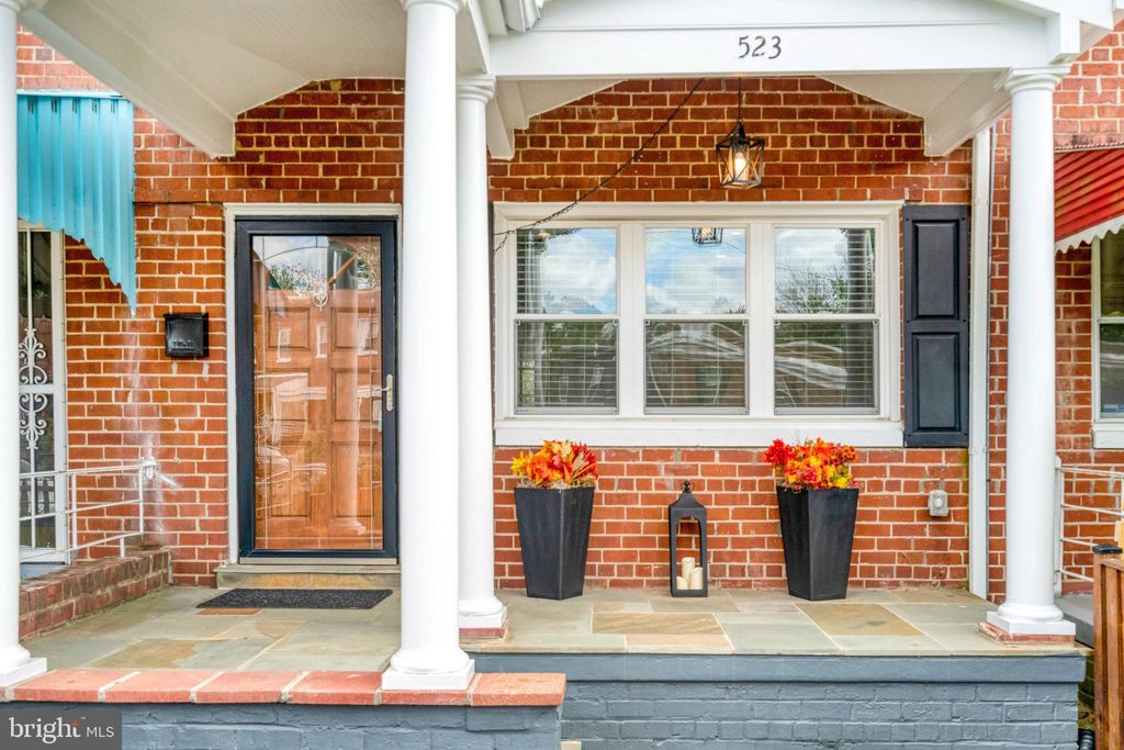 Photo of 523 Duncan Avenue, ALEXANDRIA, VA 22301 (MLS # VAAX2050814)