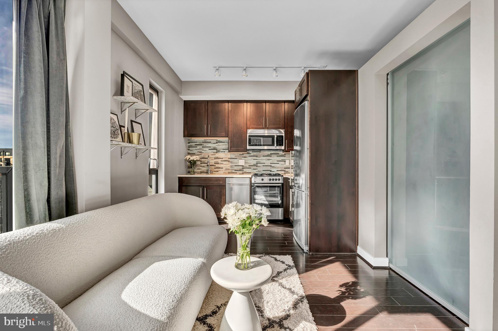 DOWNTOWN SILVER SPRING - Residential Lease