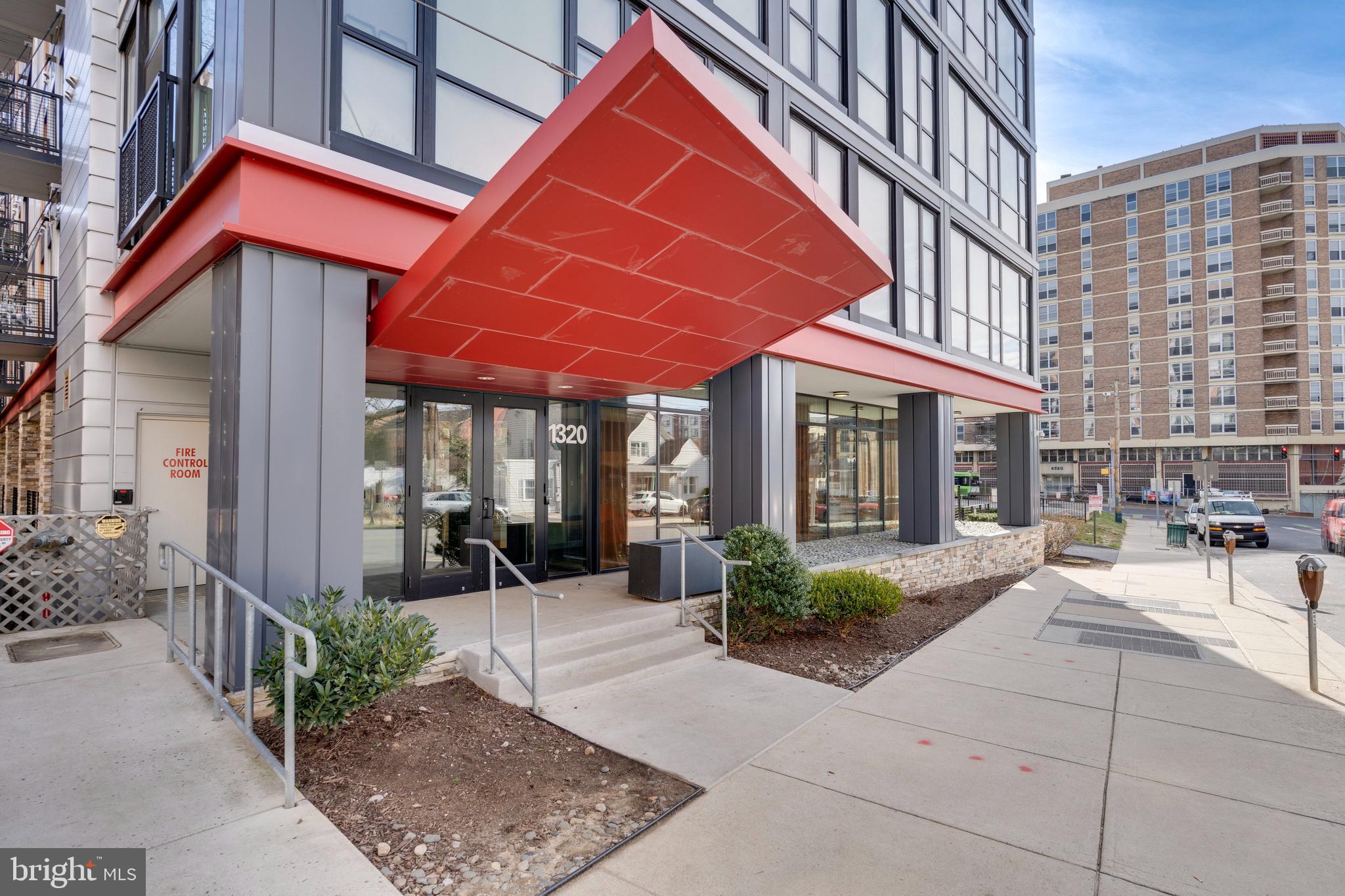 DOWNTOWN SILVER SPRING - Residential Lease