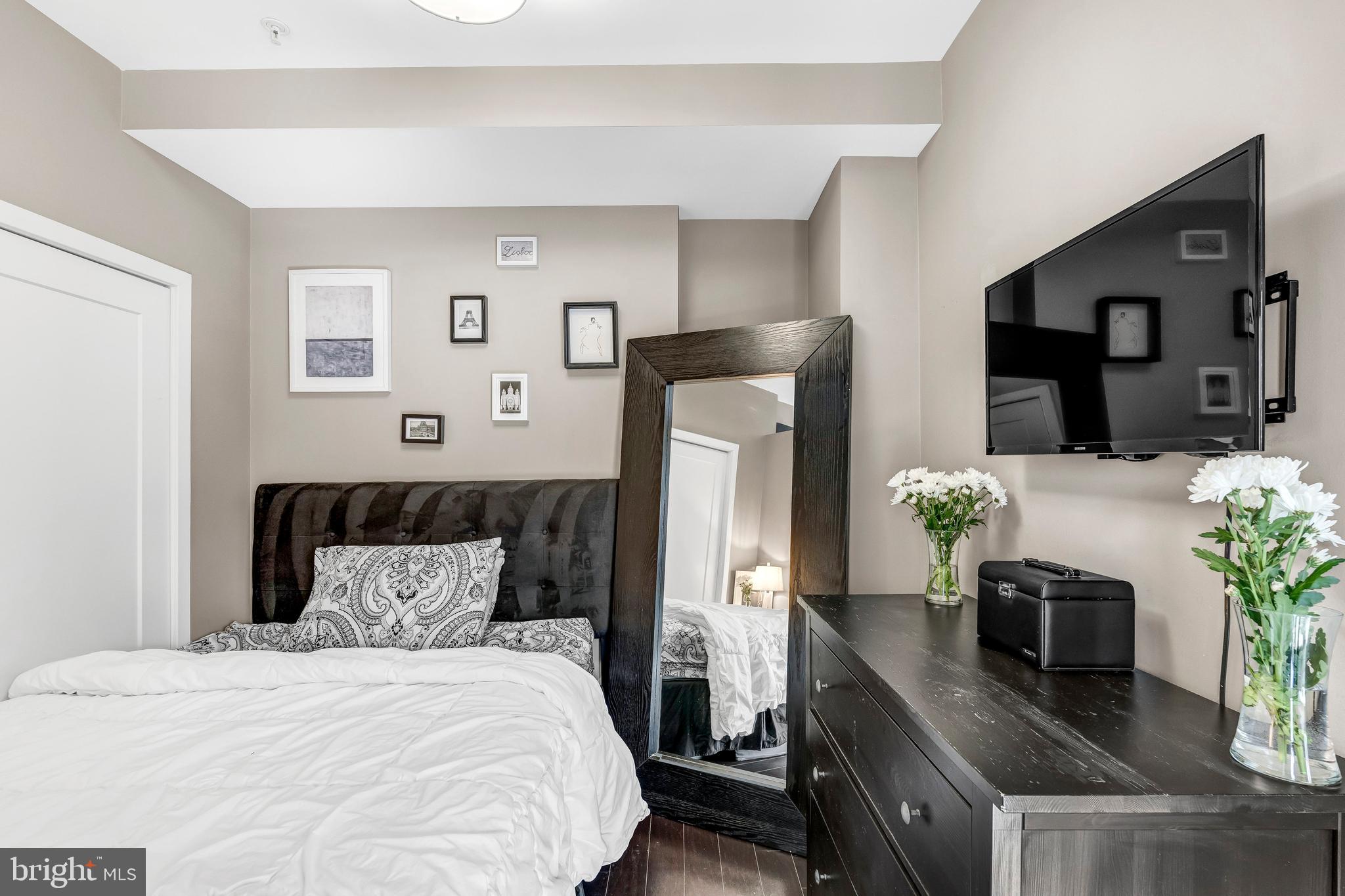 DOWNTOWN SILVER SPRING - Residential Lease