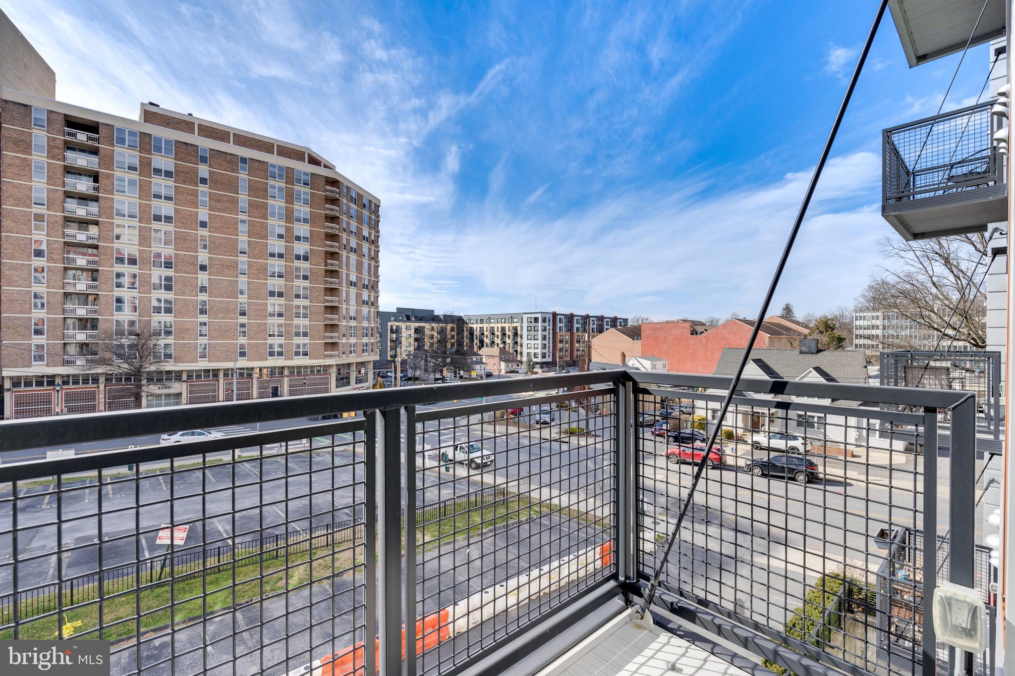 DOWNTOWN SILVER SPRING - Residential Lease