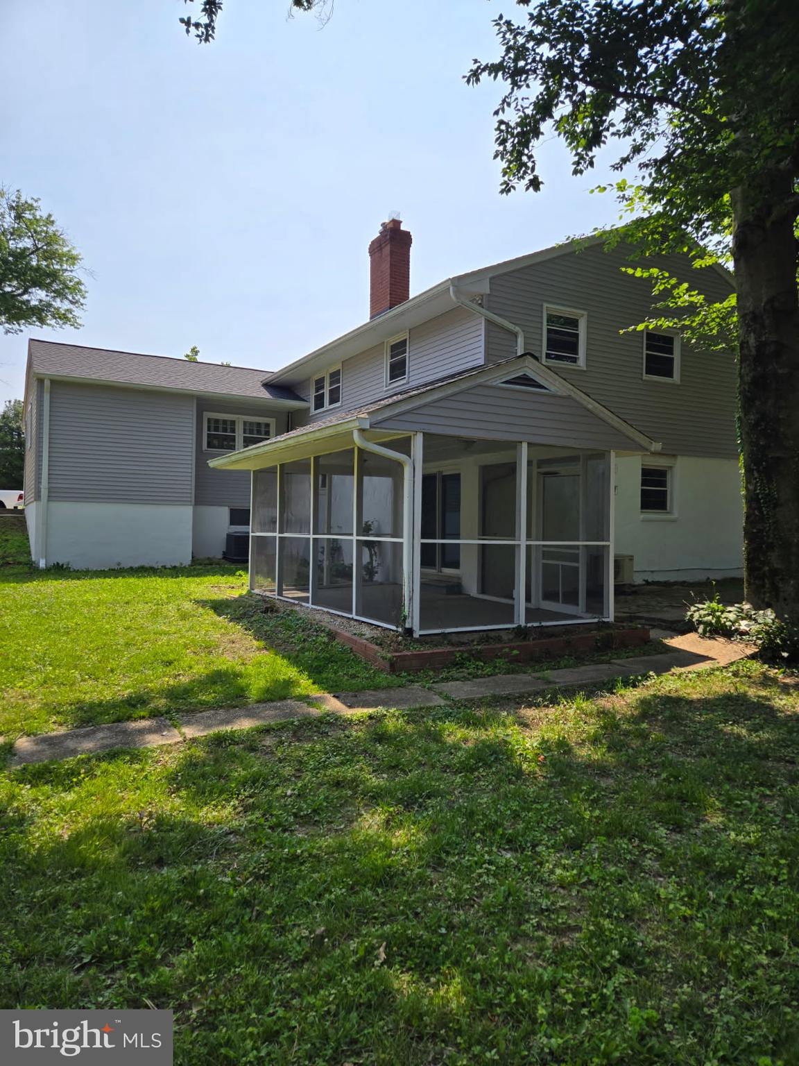 5917 LINTHICUM LANE
