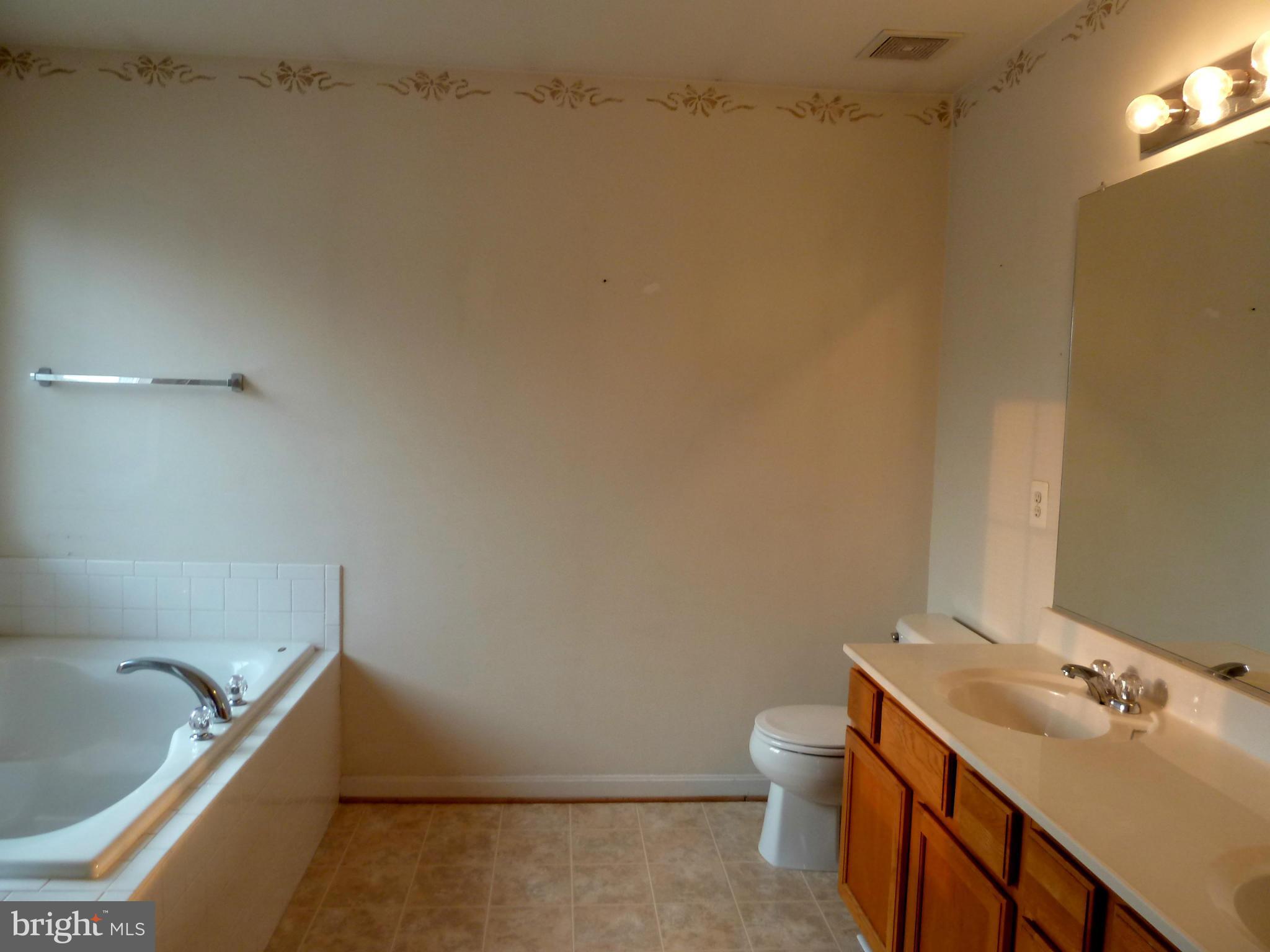 THE GALLERY - Residential Lease