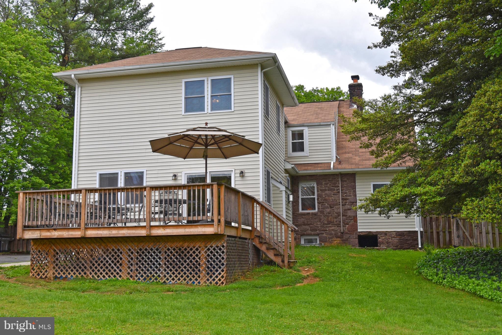 PINECREST - Residential Lease