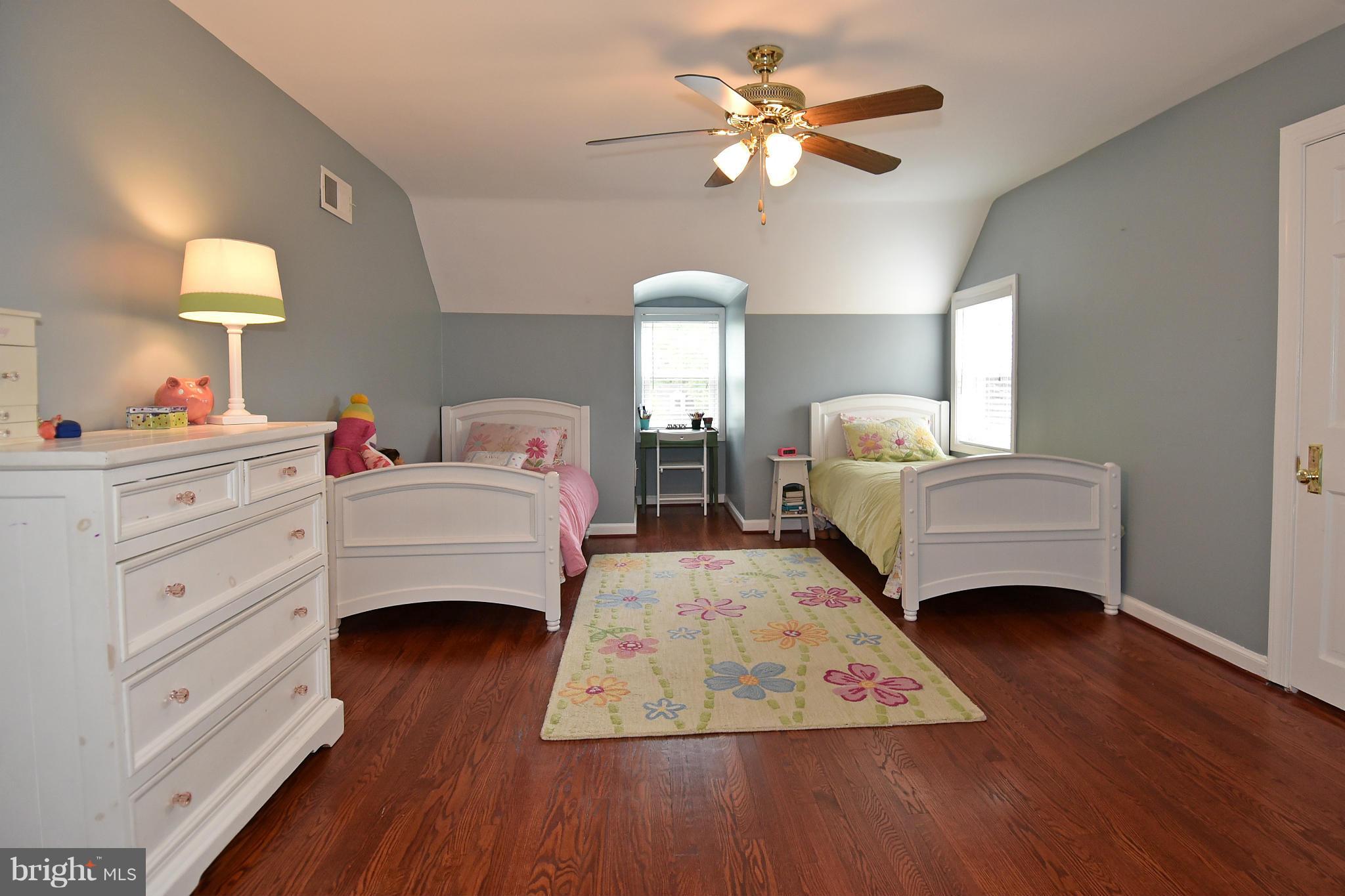 PINECREST - Residential Lease