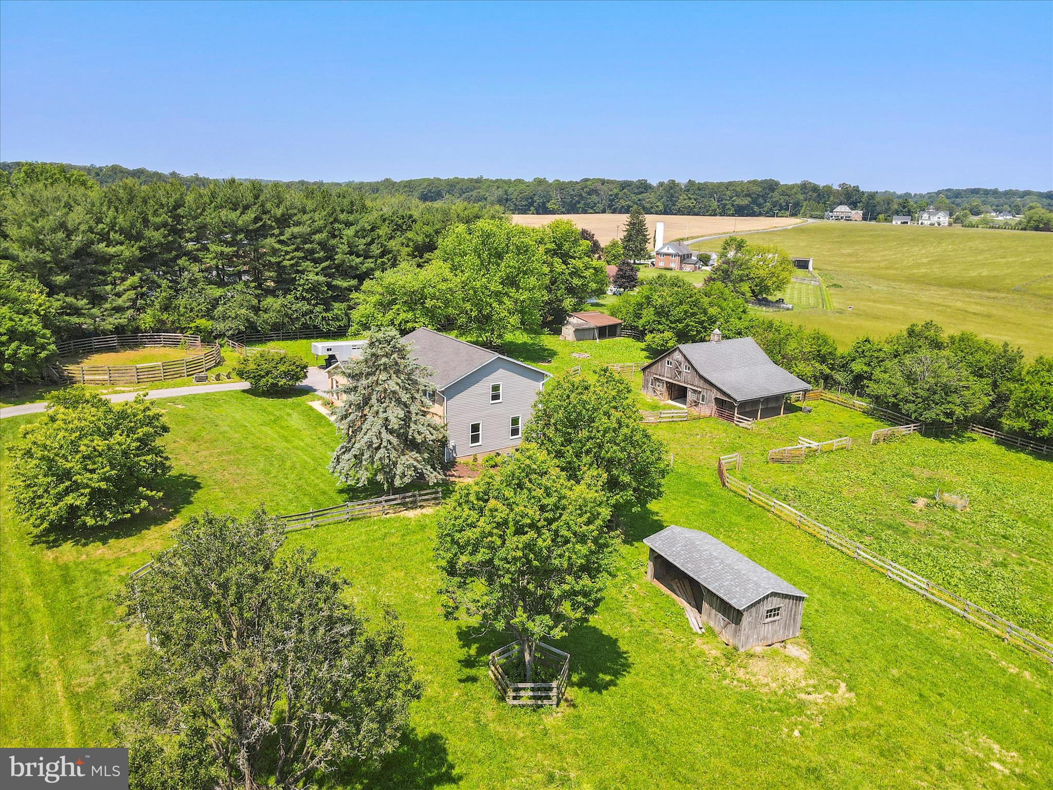 MONTCLARE - Residential