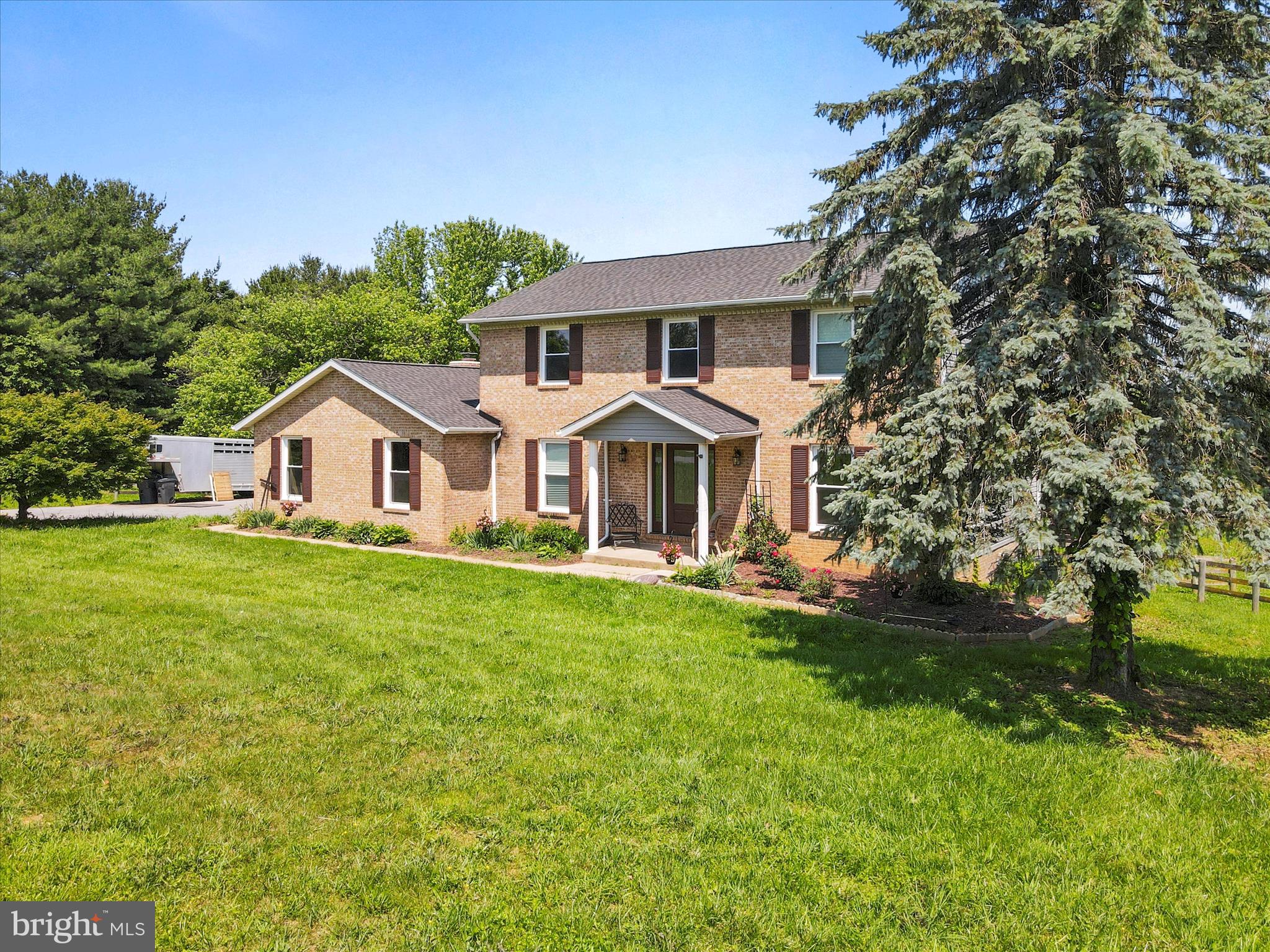 MONTCLARE - Residential