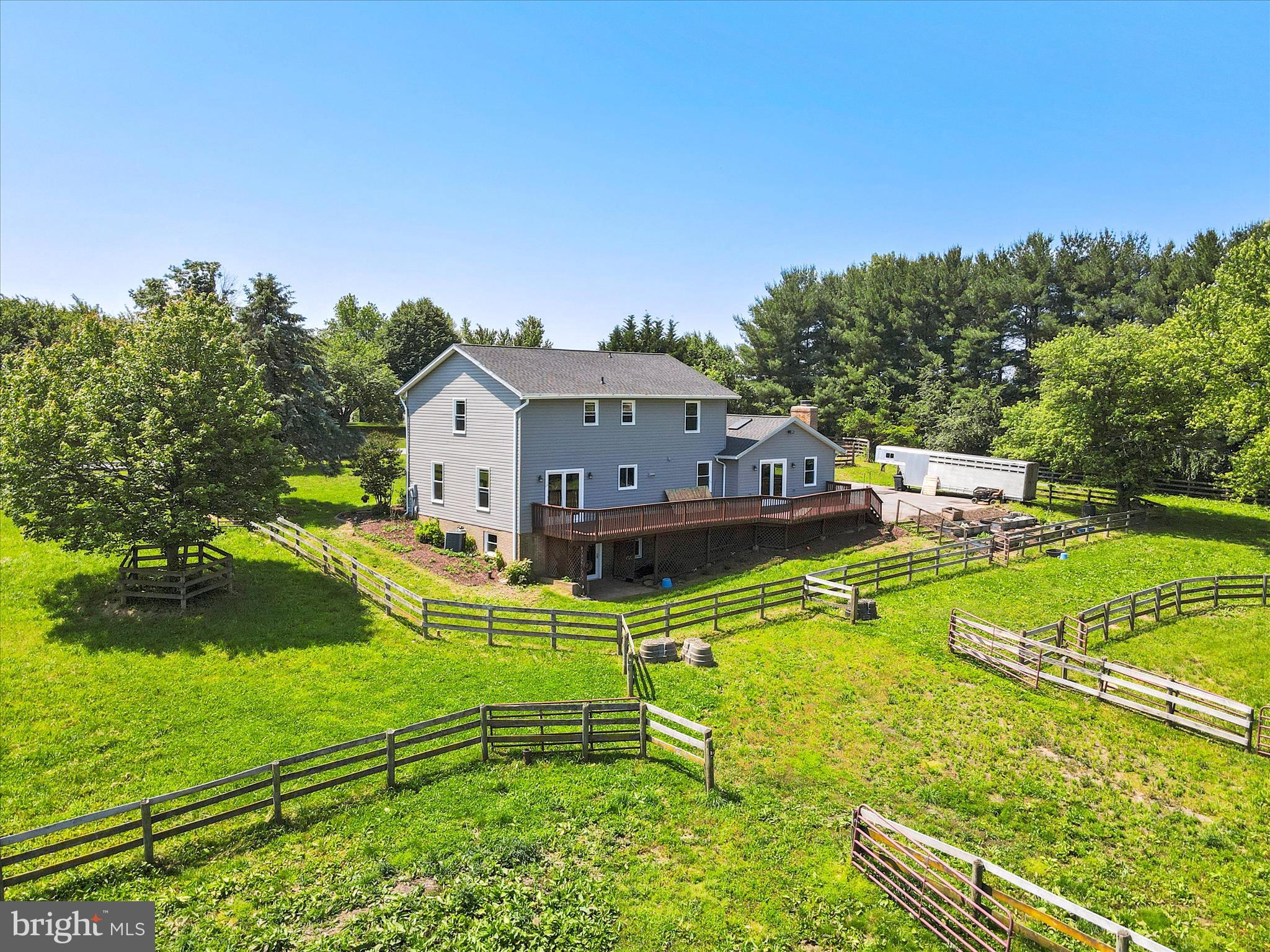 MONTCLARE - Residential