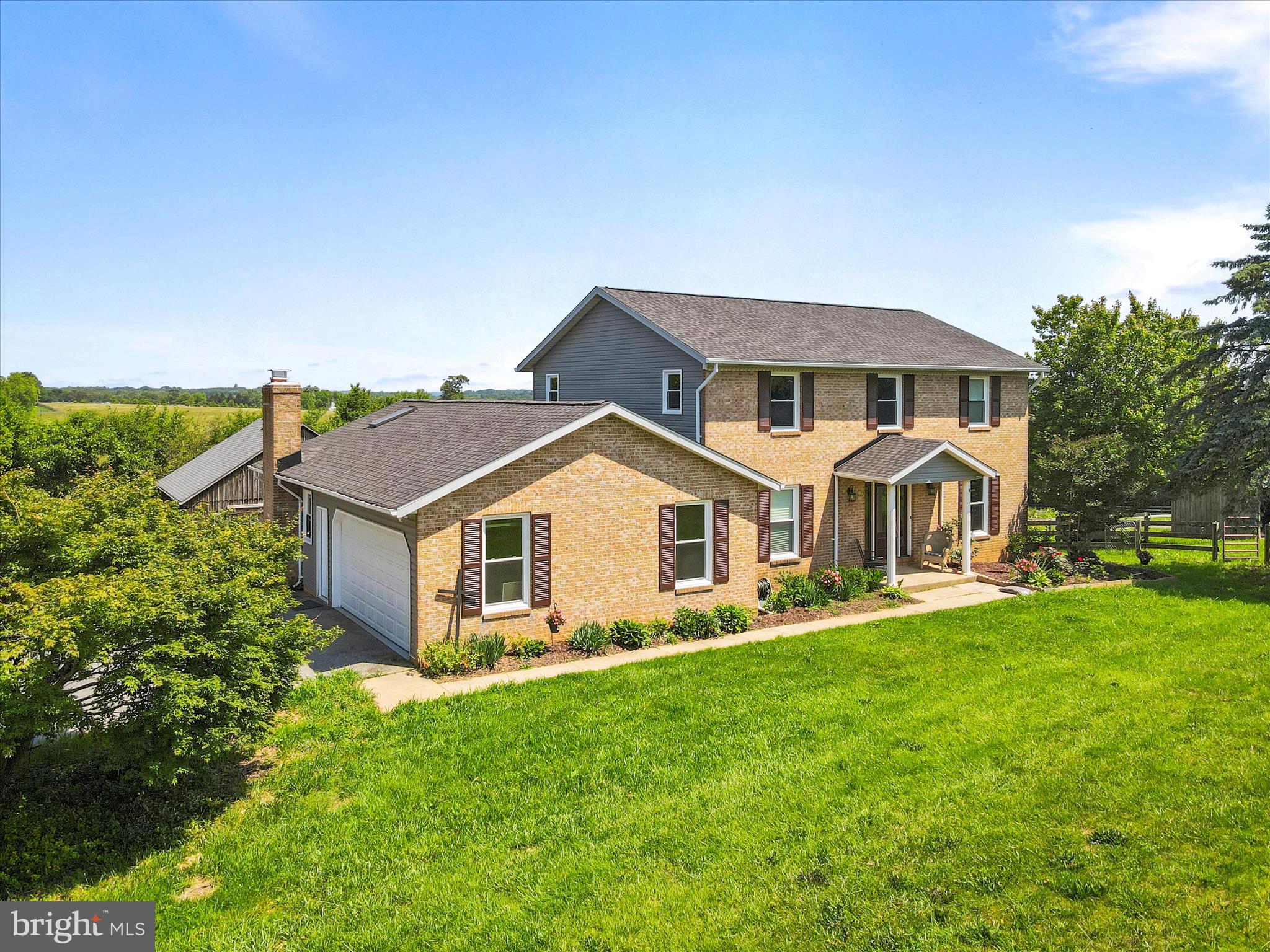 MONTCLARE - Residential