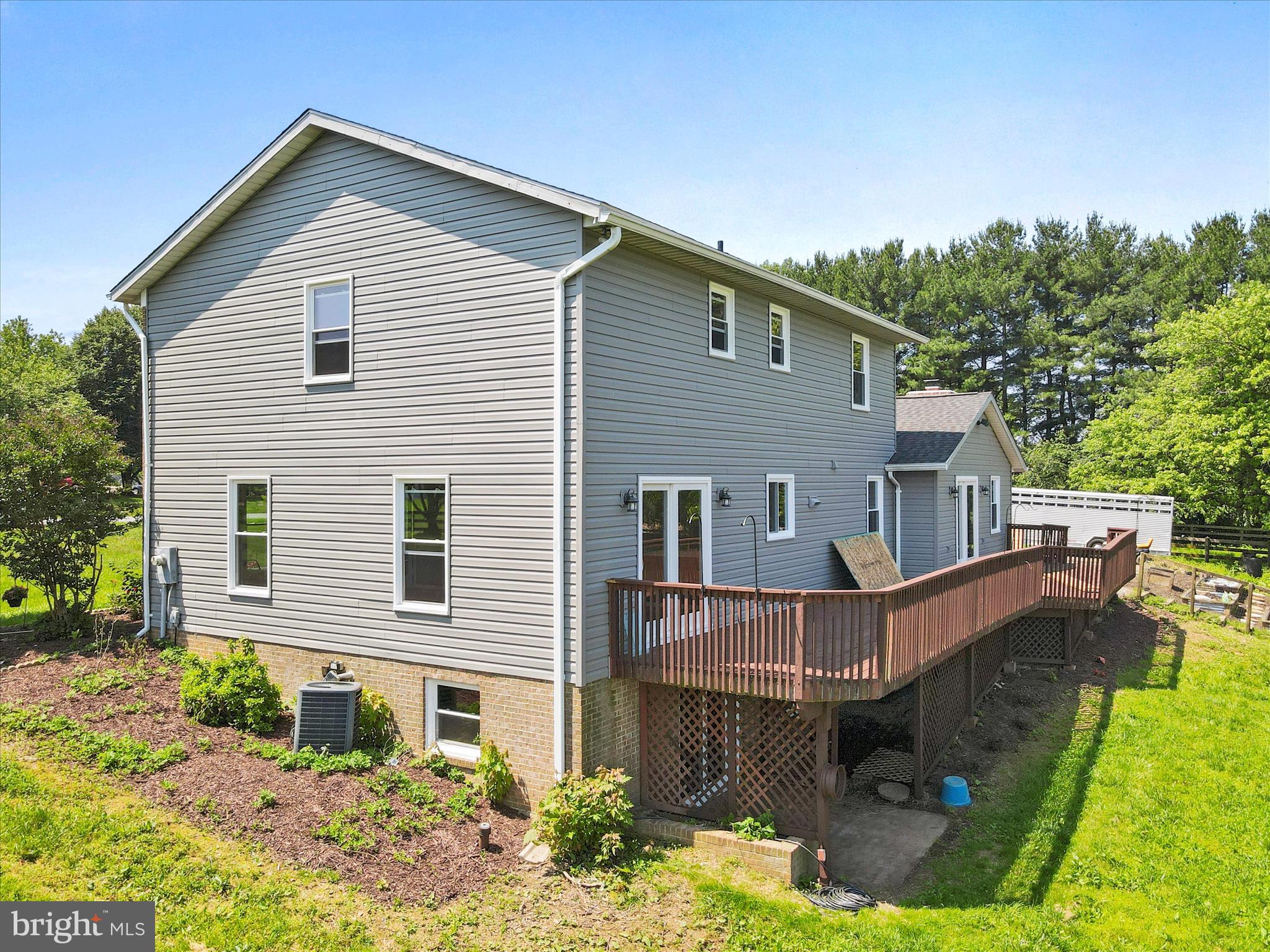 MONTCLARE - Residential