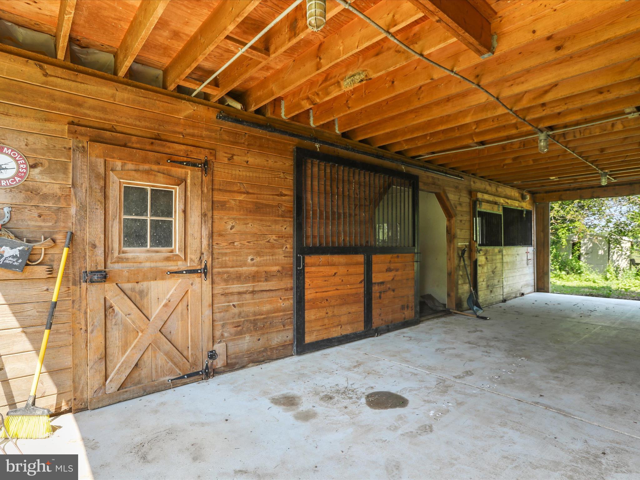 MONTCLARE - Residential