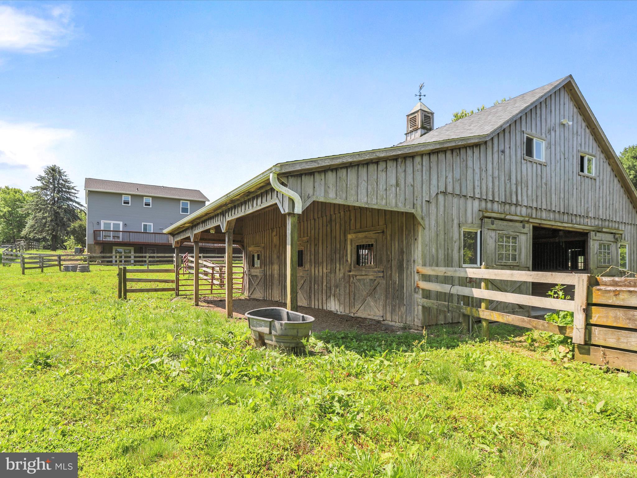 MONTCLARE - Residential