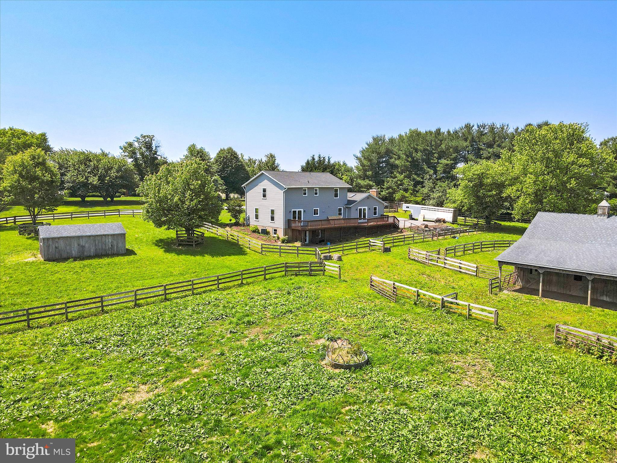 MONTCLARE - Residential