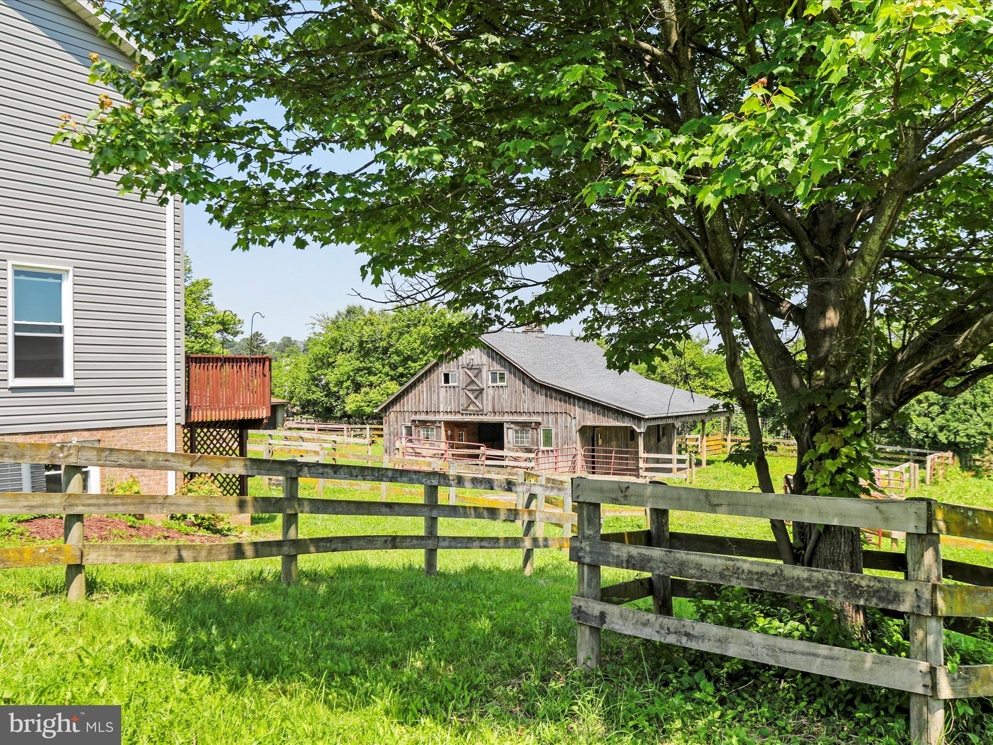 MONTCLARE - Residential