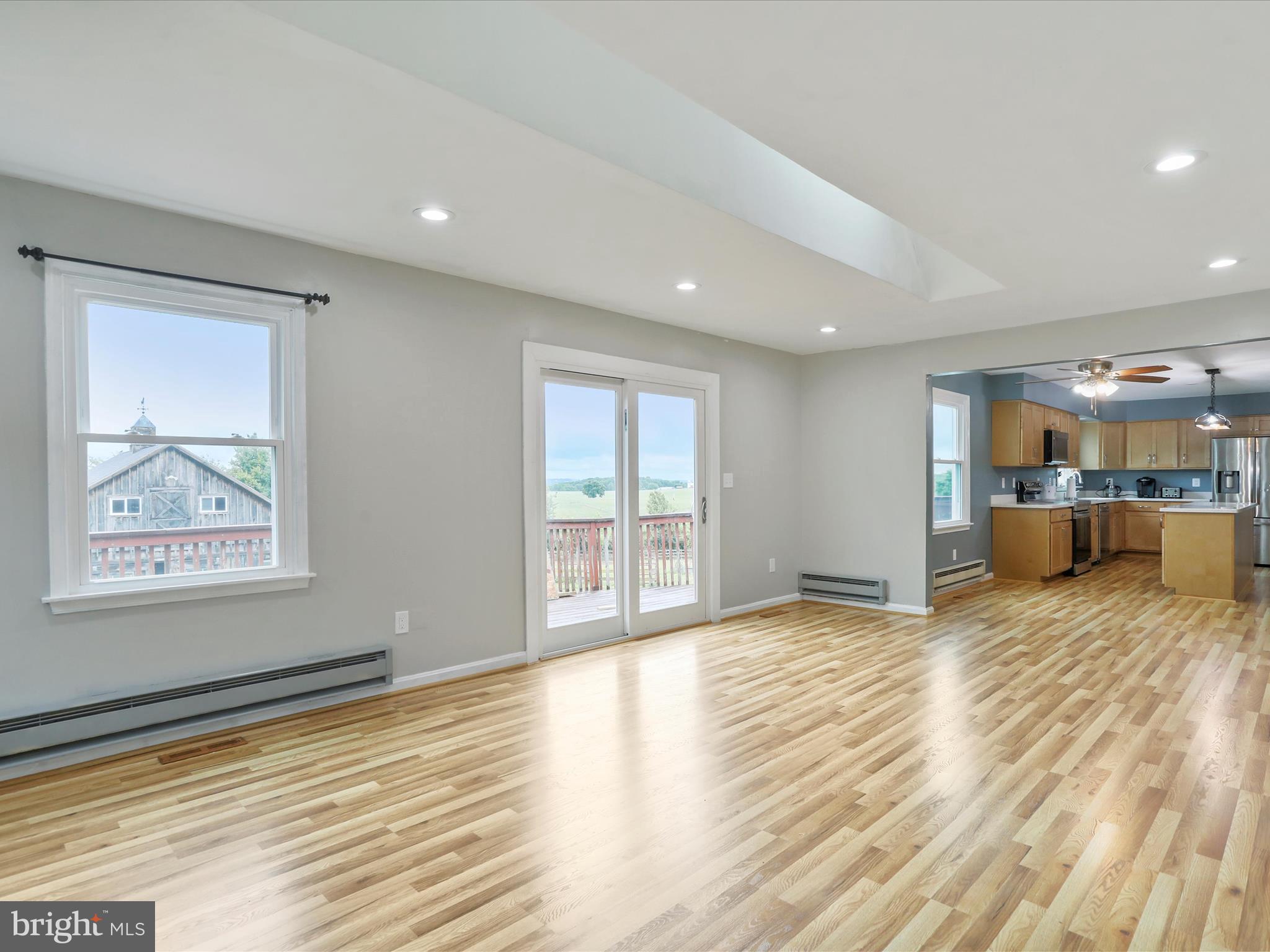 MONTCLARE - Residential