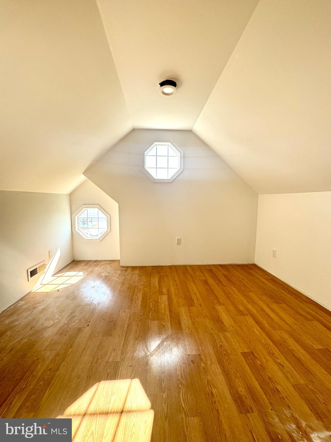 HARBOR VIEW - Residential