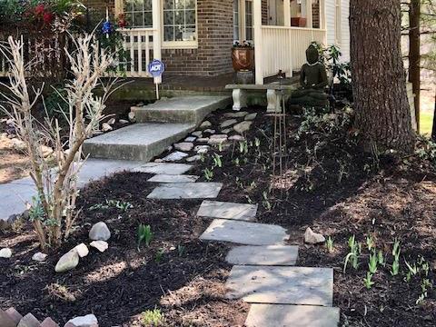 1943 HICKORY HILL LANE