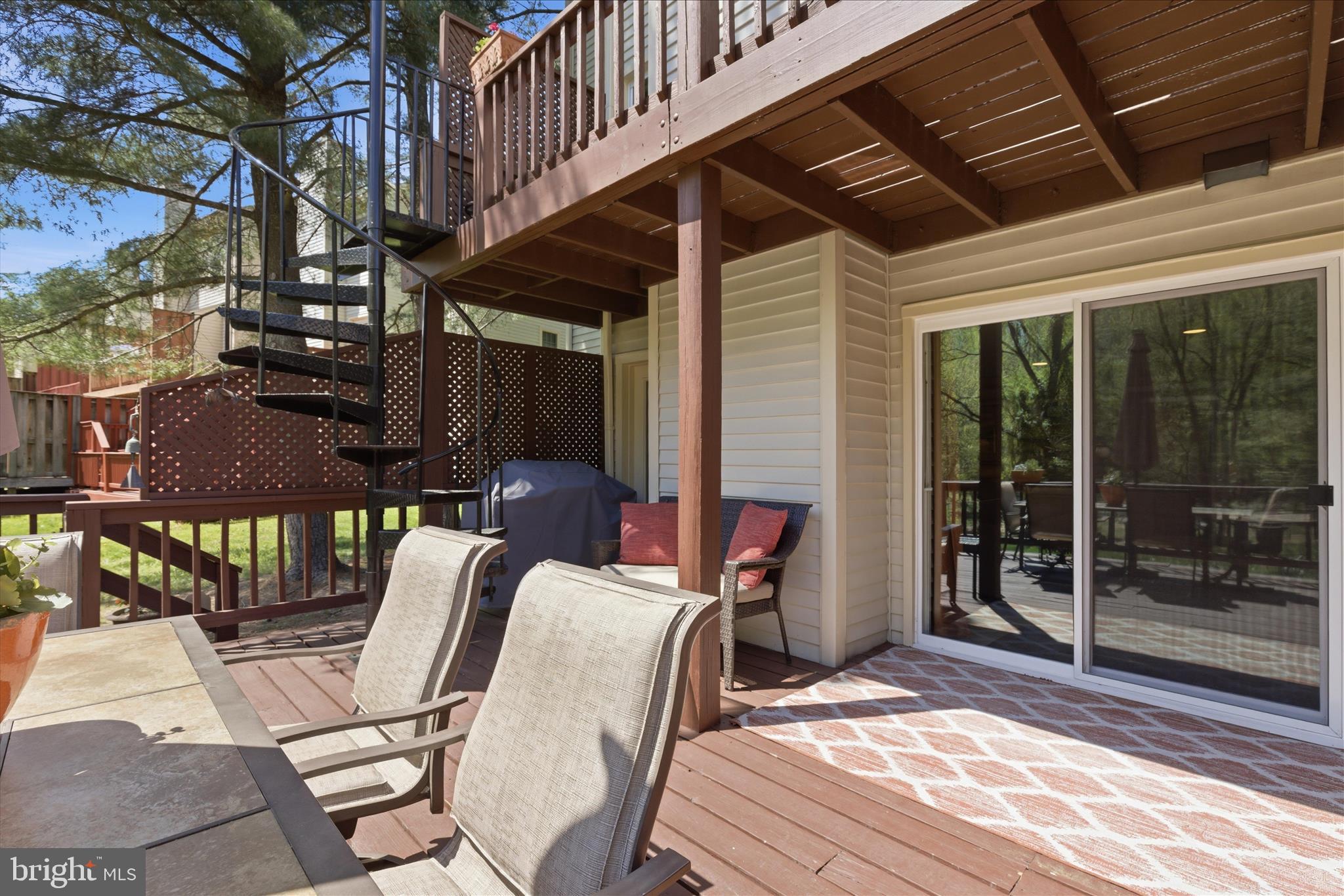 MIDDLEBRIDGE - Residential