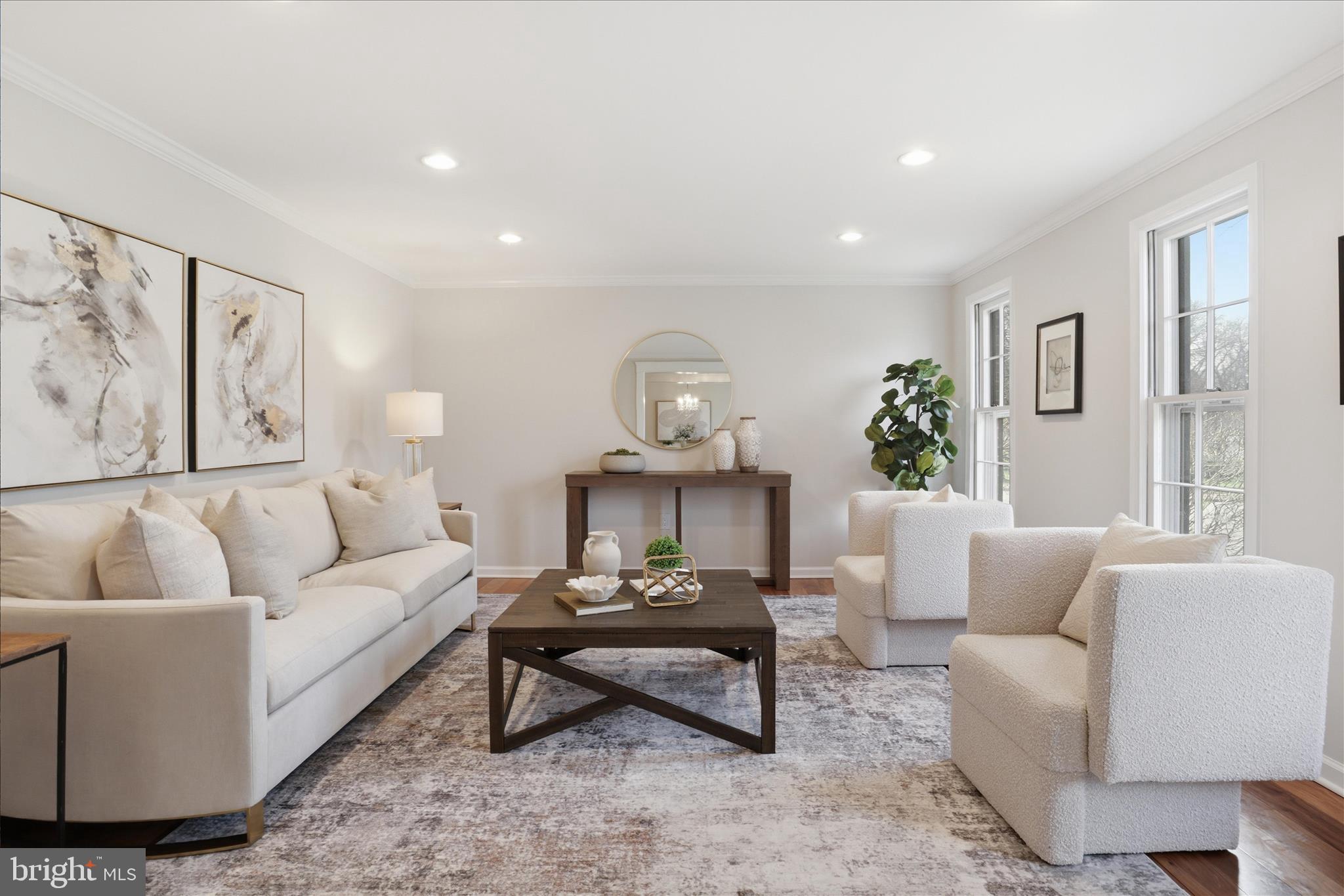 LAWYERS NORTH - Residential