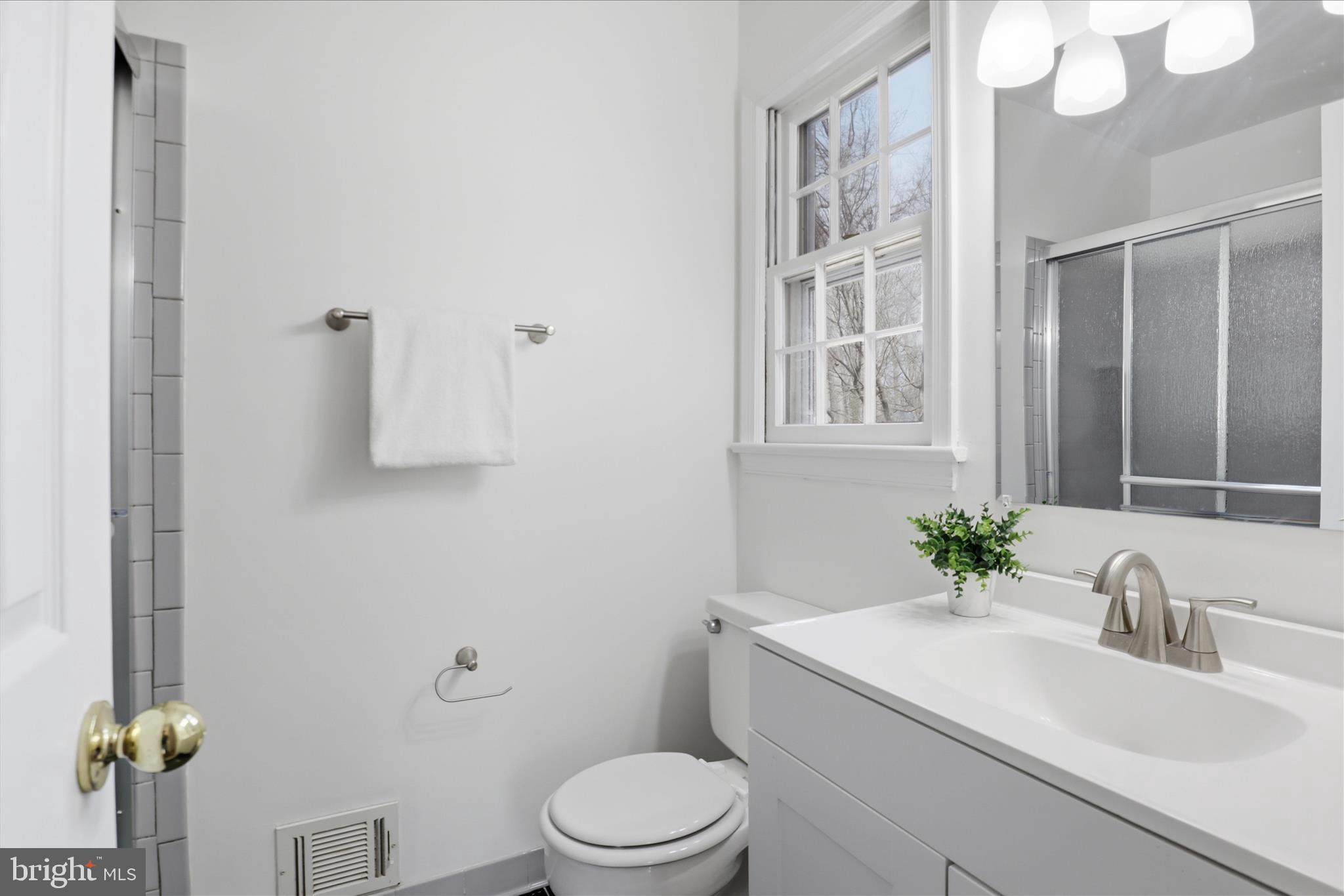 LAWYERS NORTH - Residential