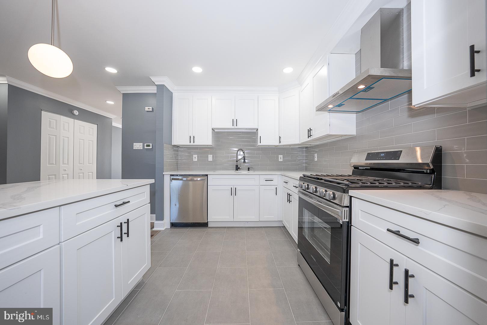 PENROSE PARK - Residential