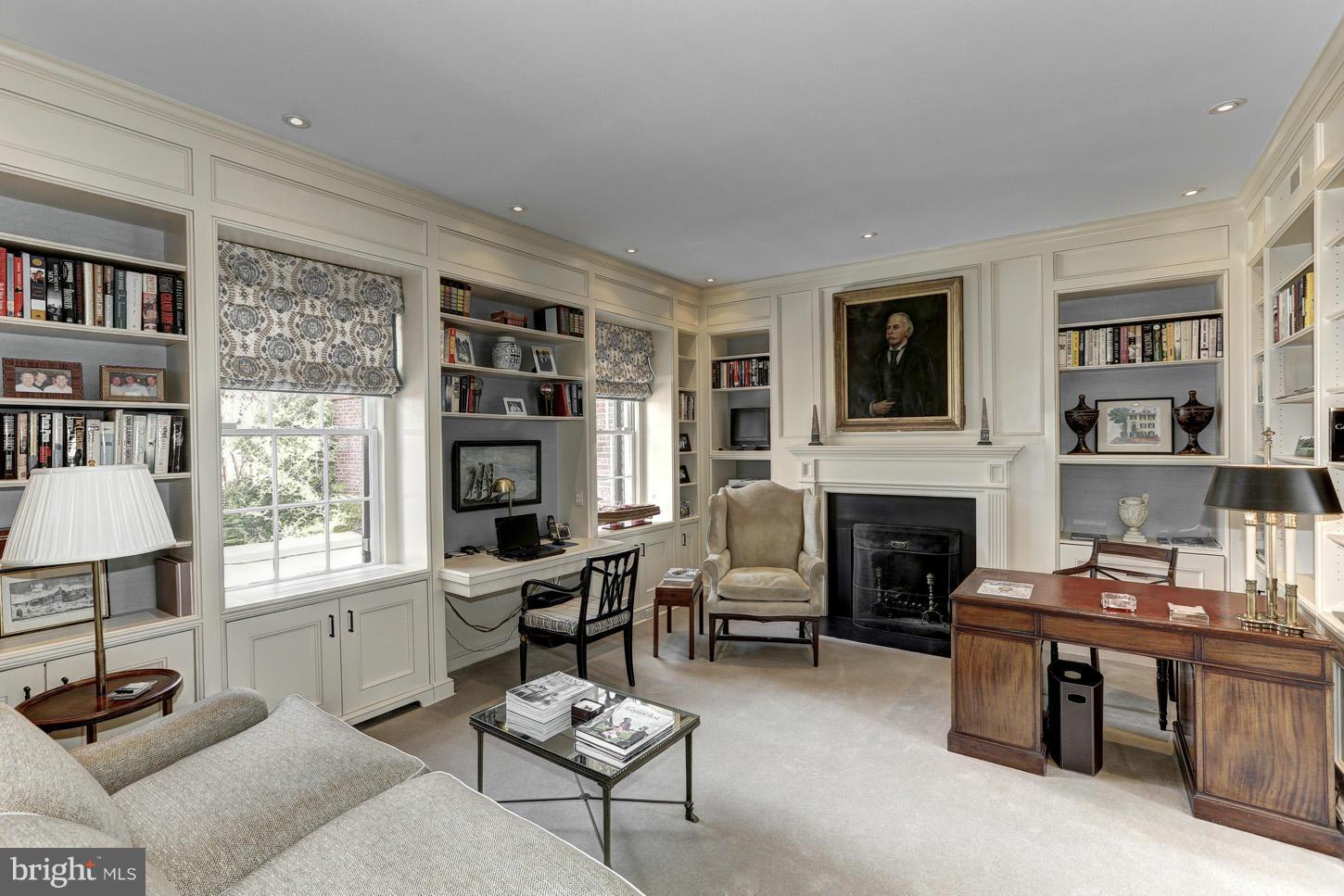 GEORGETOWN - Residential