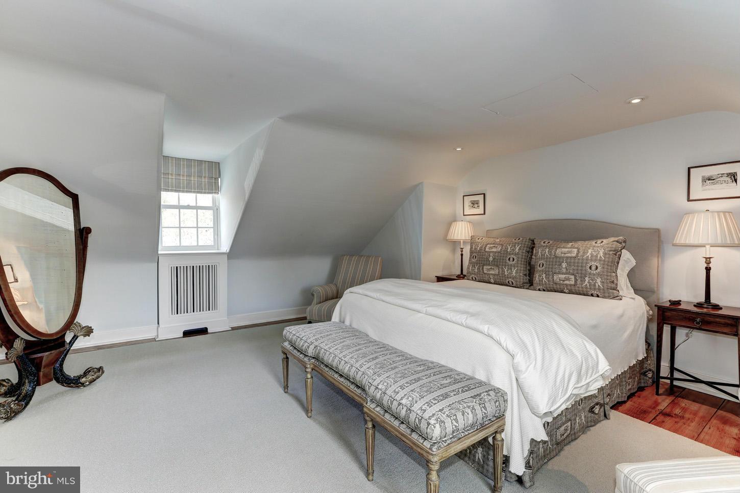 GEORGETOWN - Residential