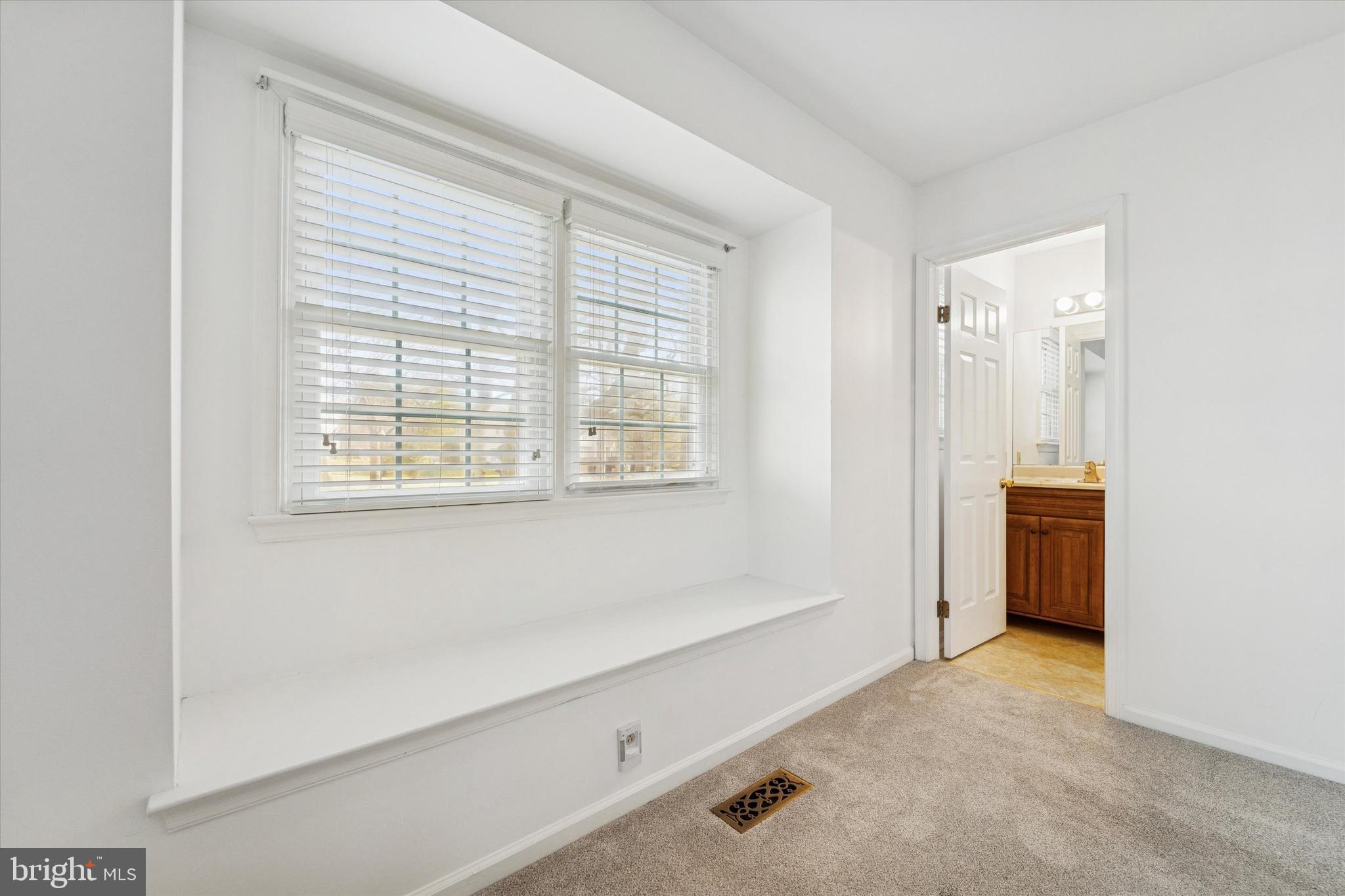 SPRINGHILL FARM - Residential