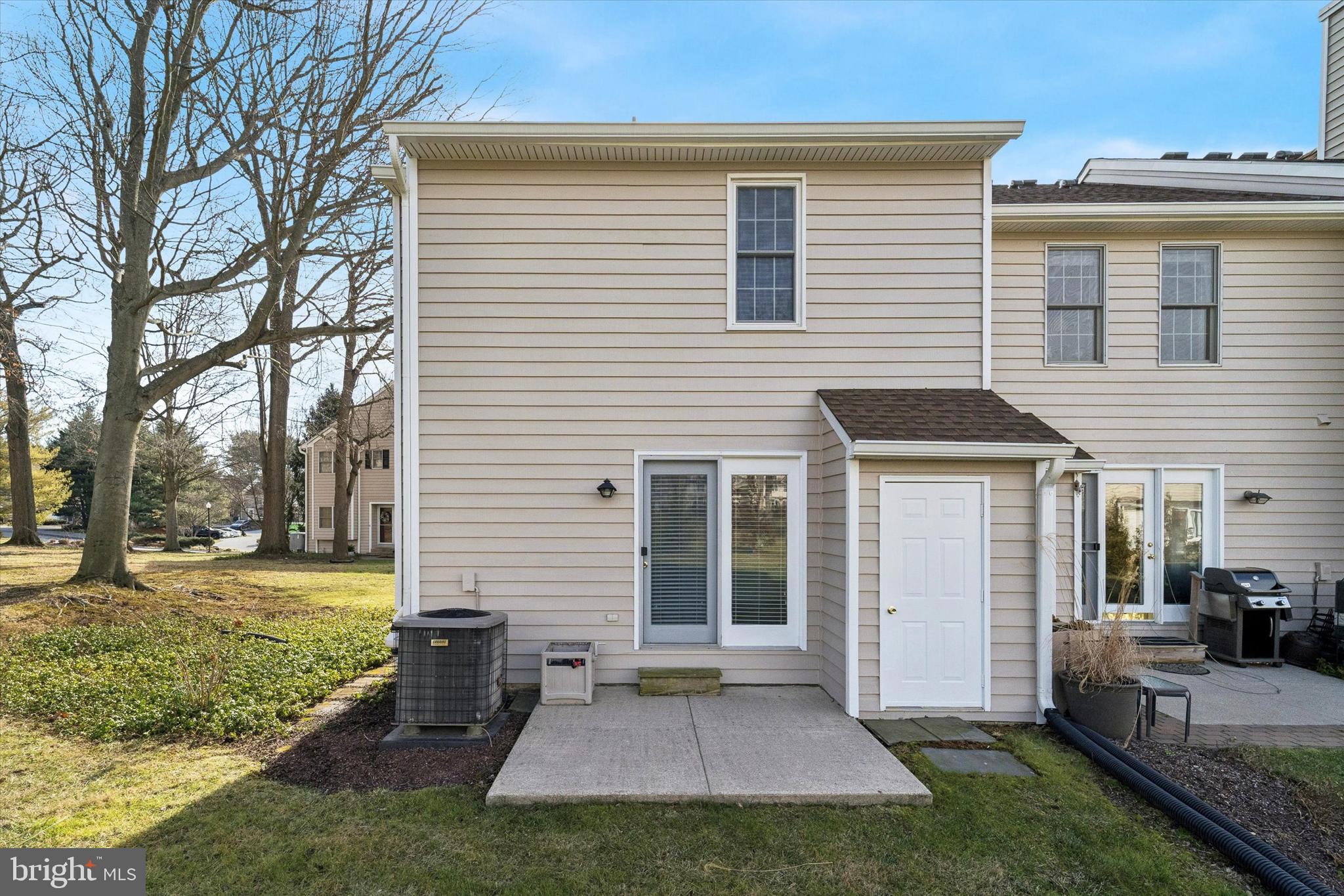 SPRINGHILL FARM - Residential